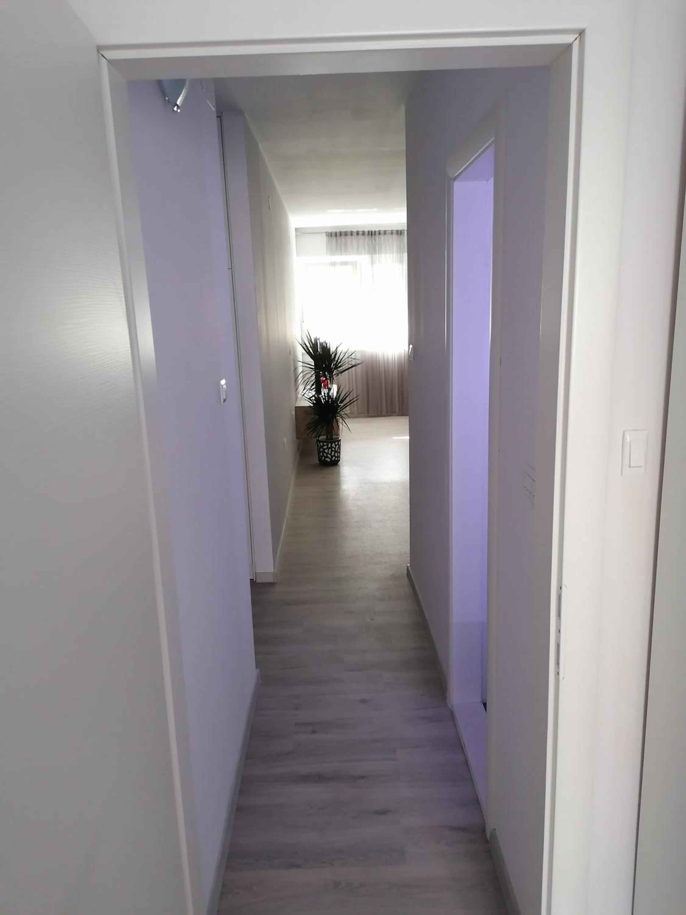 Dimani en Split — hotel room