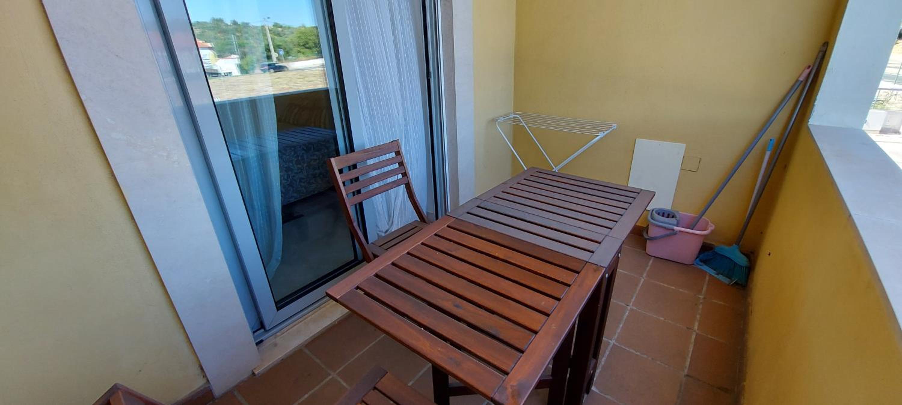 Apartamento piscina 5 minutos praia