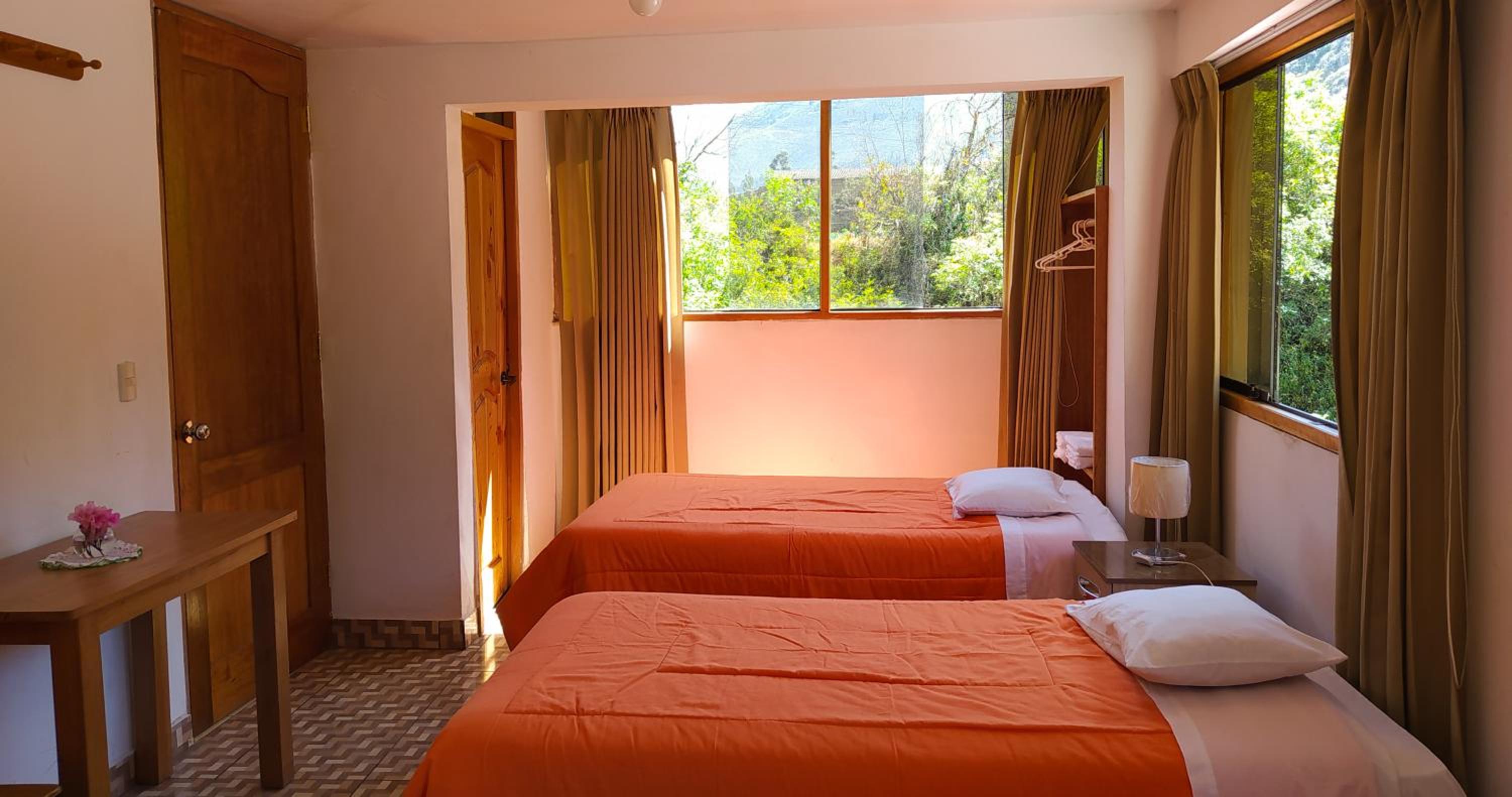 Tambo de Ollantay Hotel
