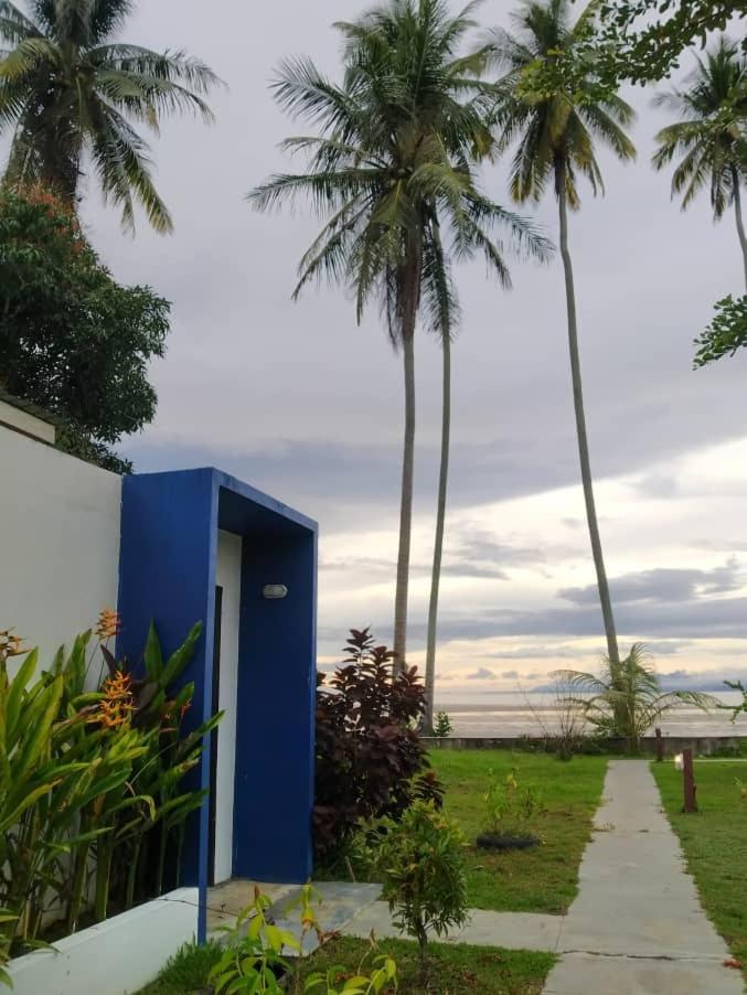 Rafflesia Resort photo 2