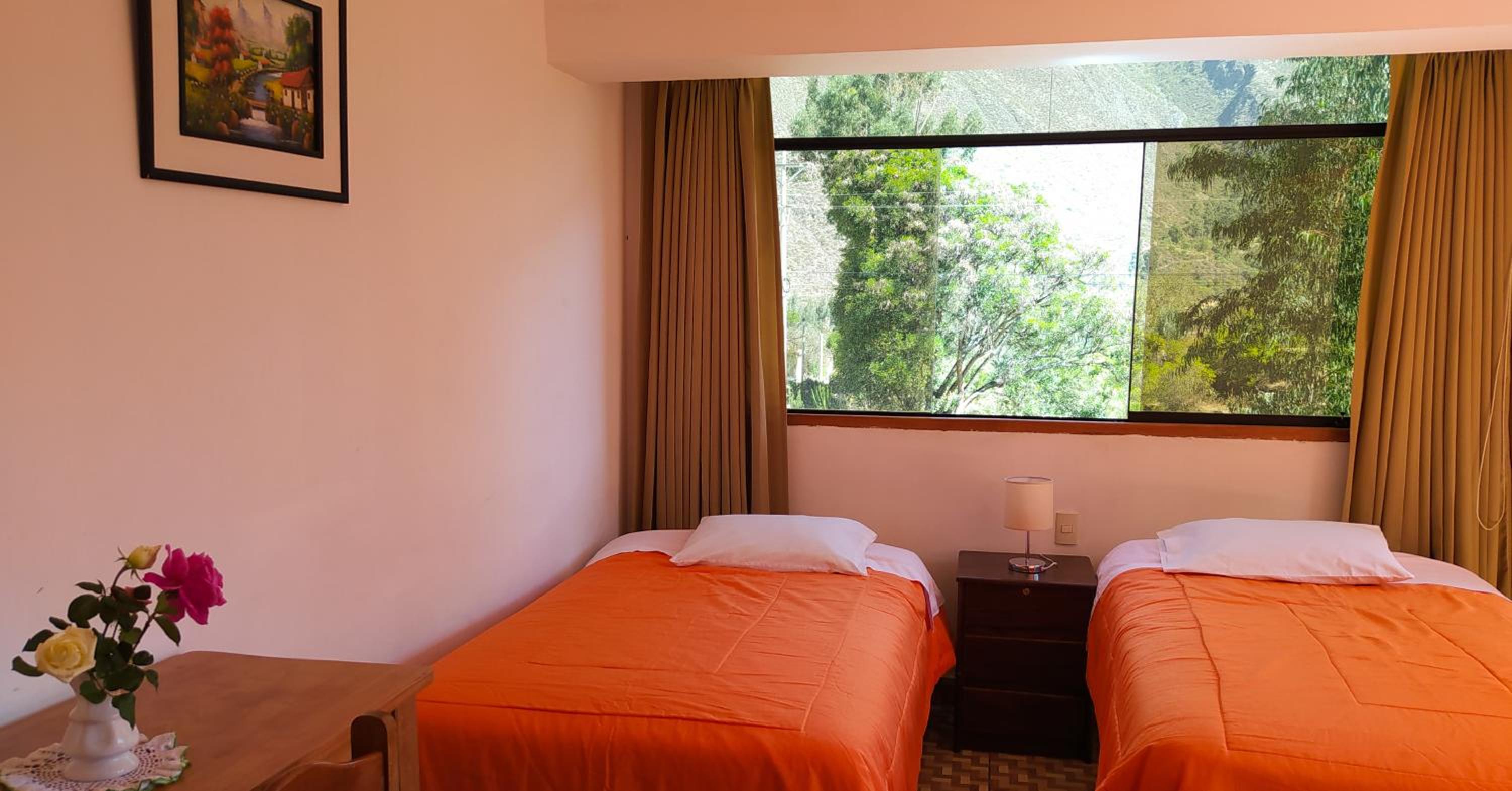 Tambo de Ollantay Hotel