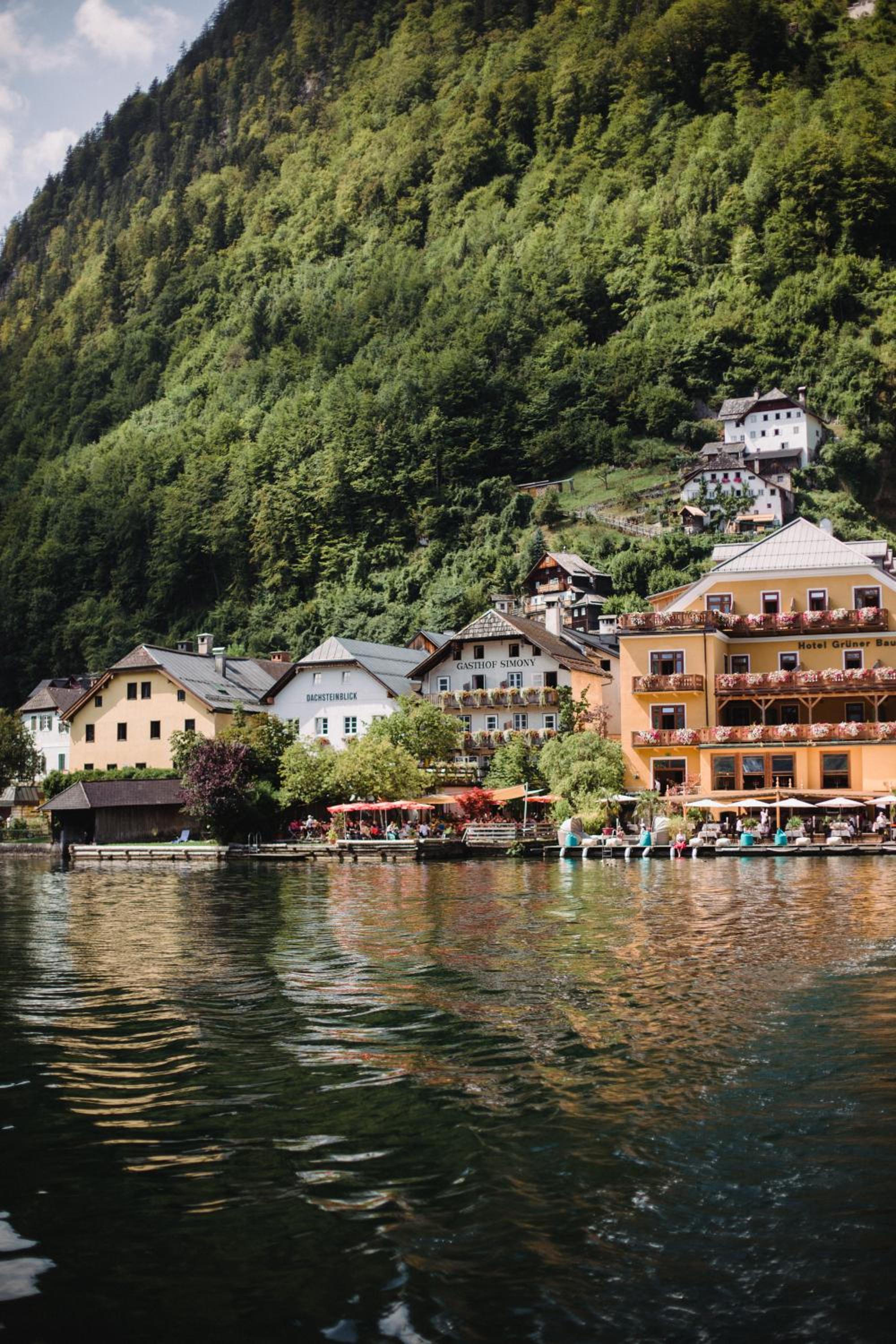 Gasthof Simony Hallstatt B&B view 2