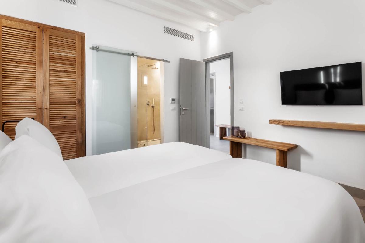 Island Mykonos Suites view 4