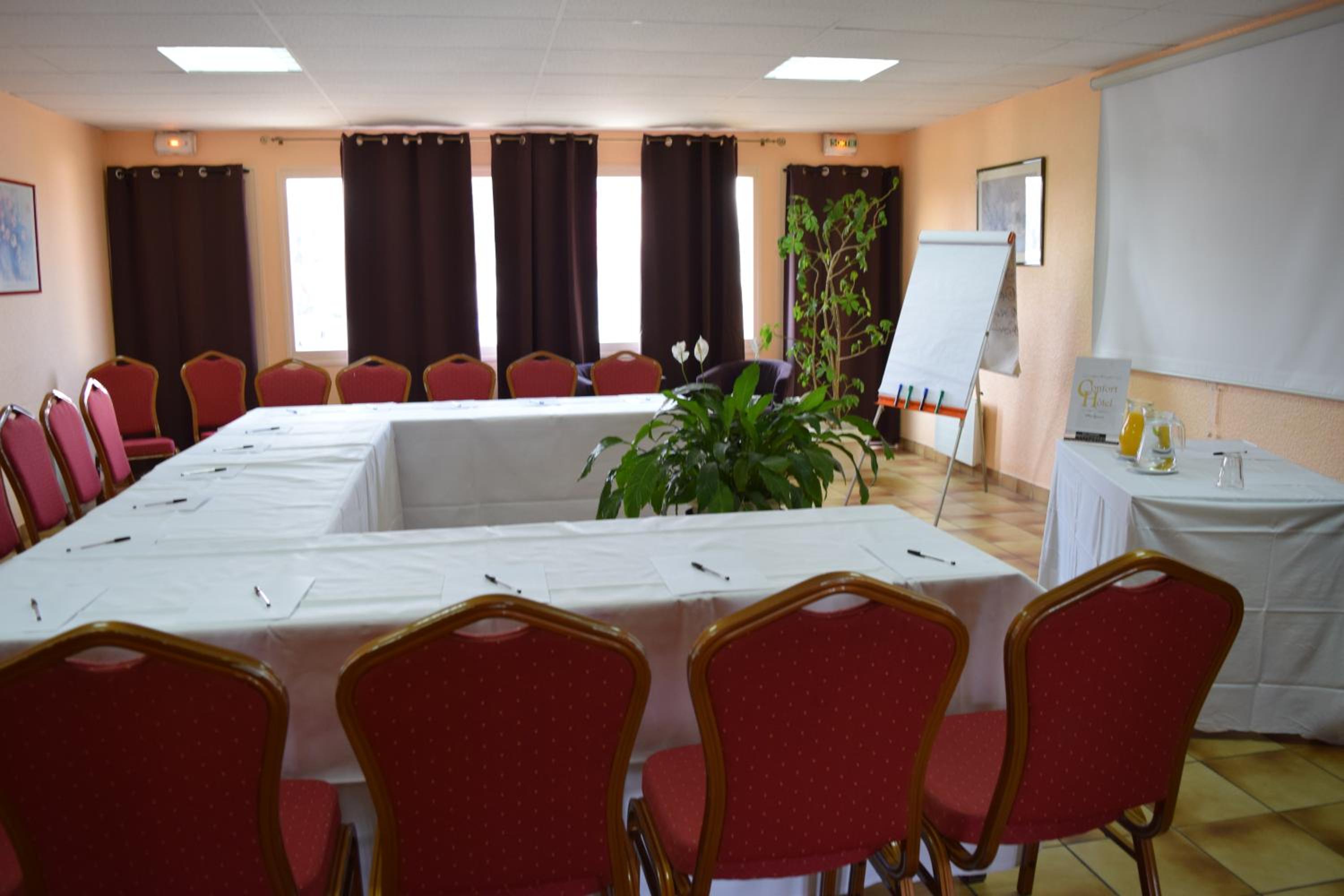Confort Hôtel 2