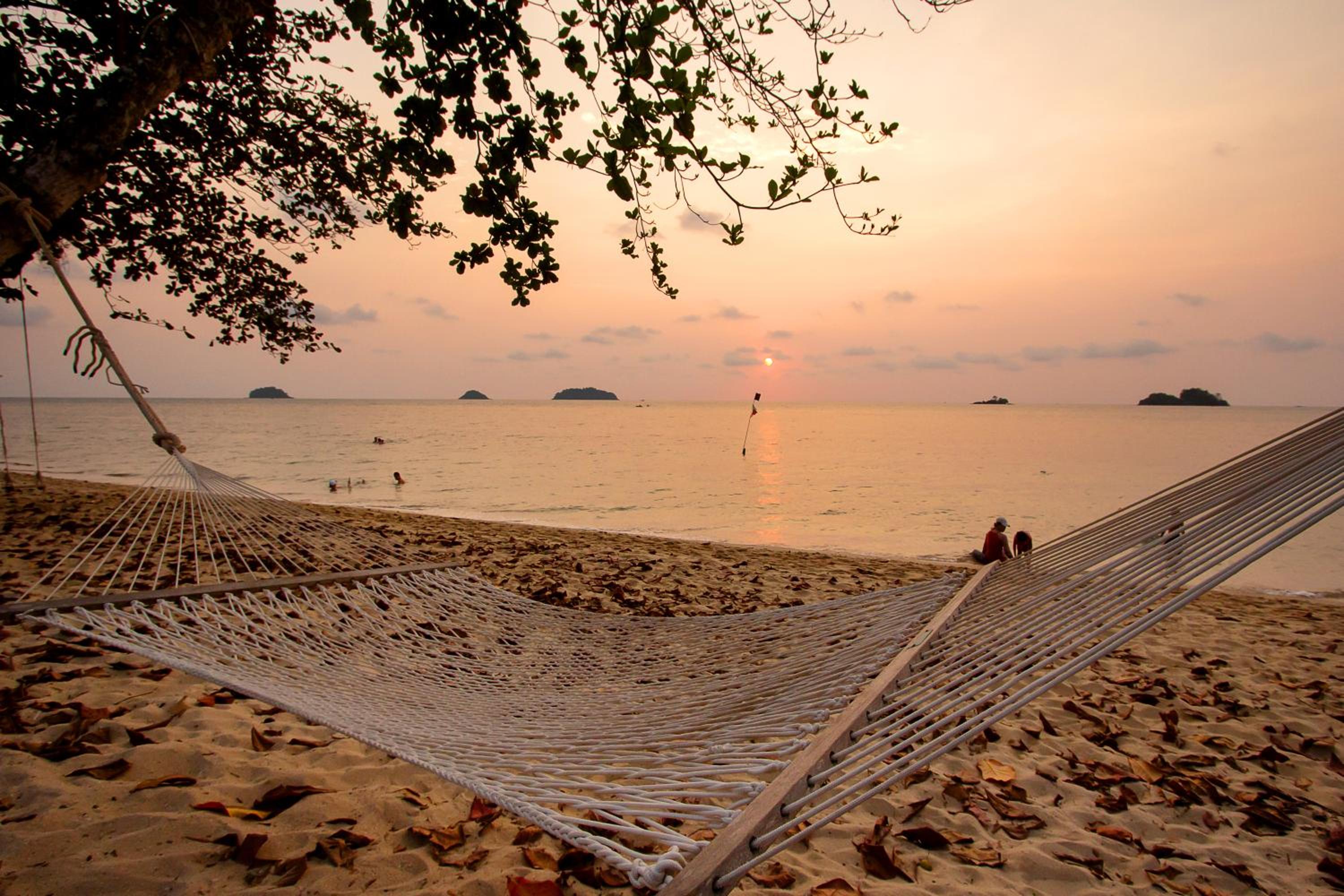 The White Knot Koh Chang