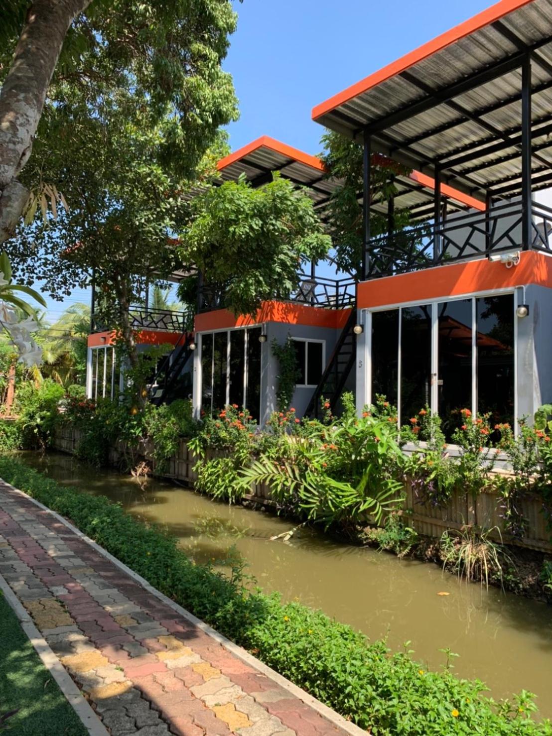 Hotel Meephawa Resort - Image 1