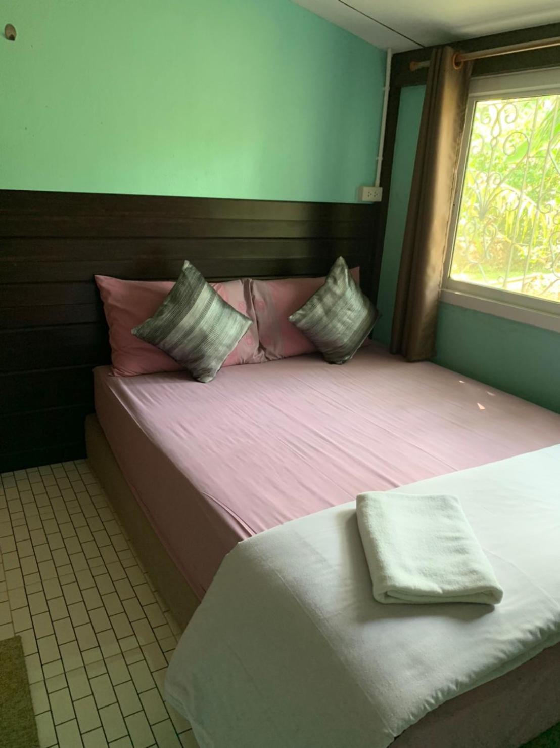 Meephawa Resort