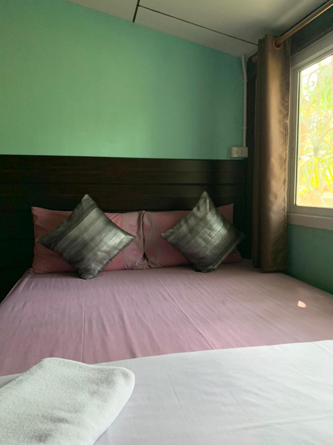 Meephawa Resort
