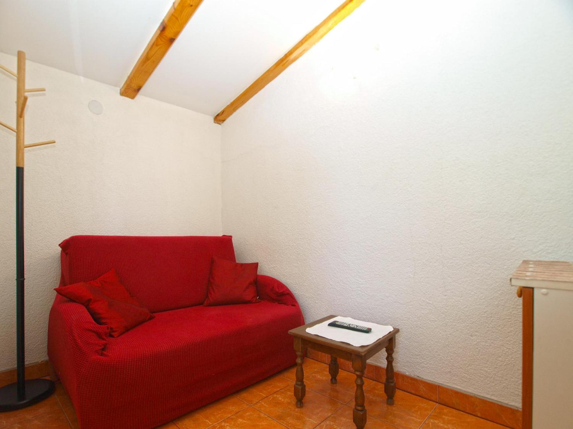 Apartment Lavender 700 view 5