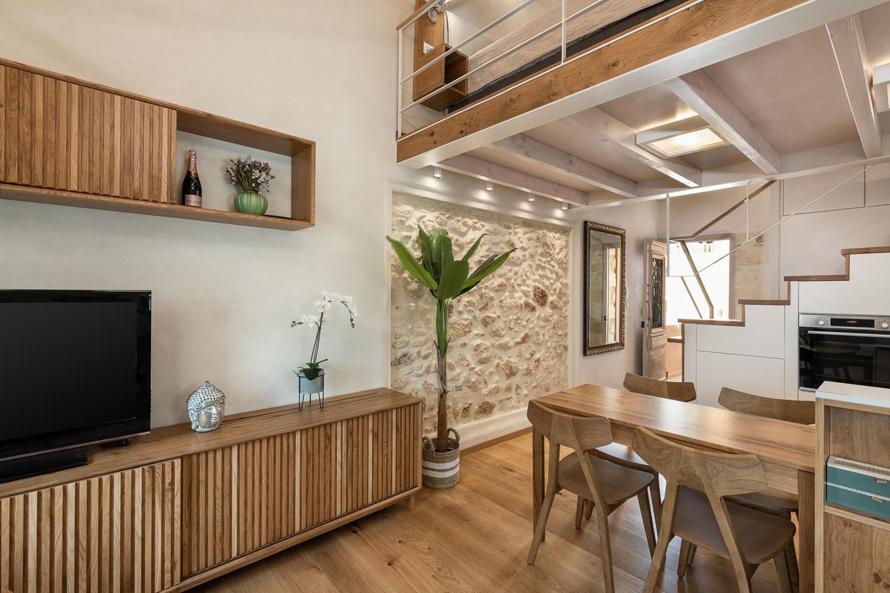 Chania Escapes City Loft 50 meters by the Sea