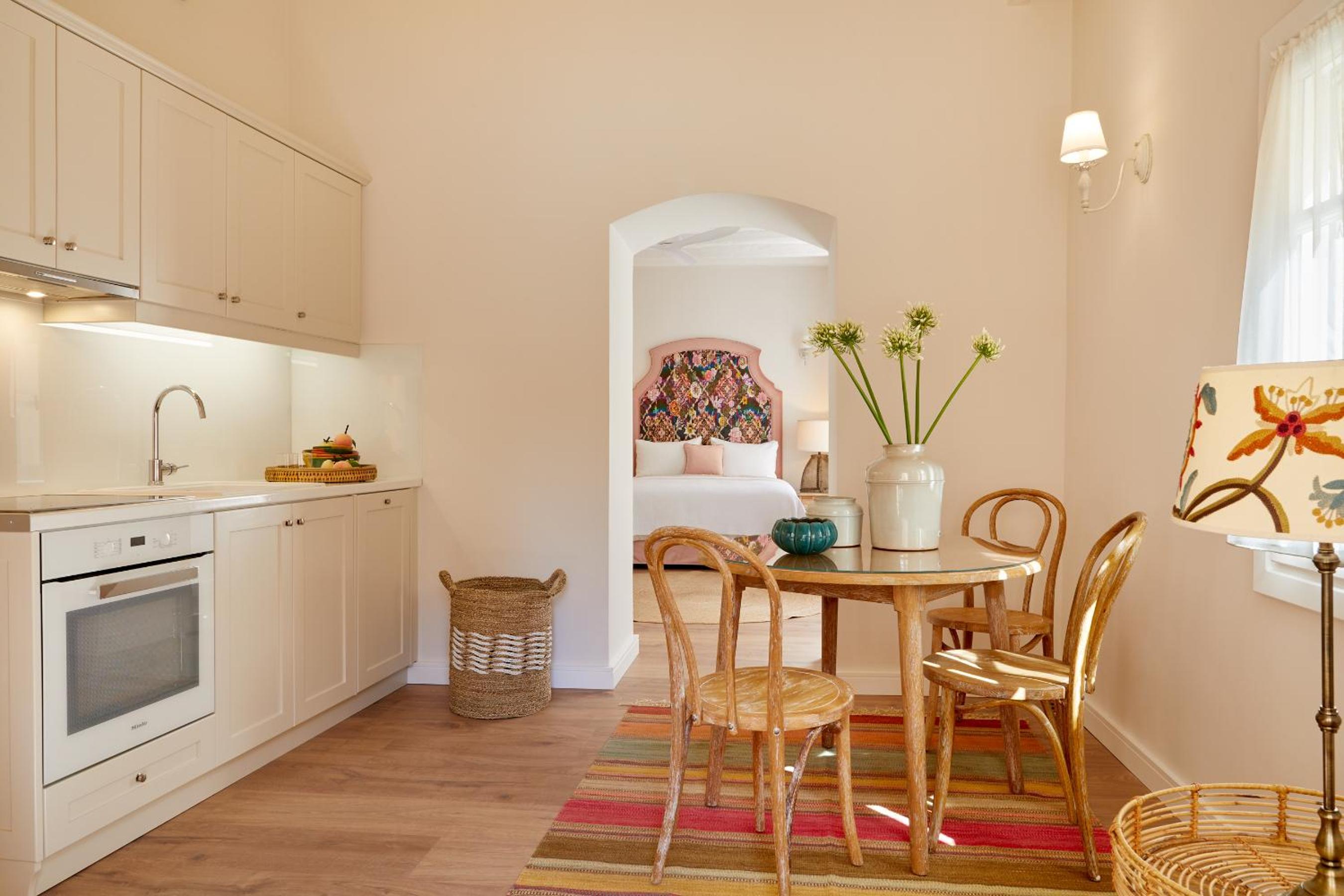 Old Town Luxury Suites 'Contessa' view 4