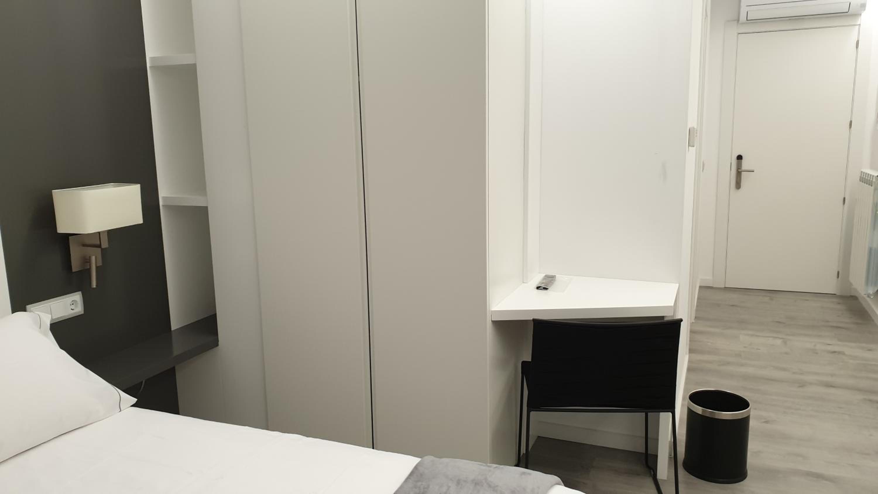 Apartaments y Habitacions Entre Volcans