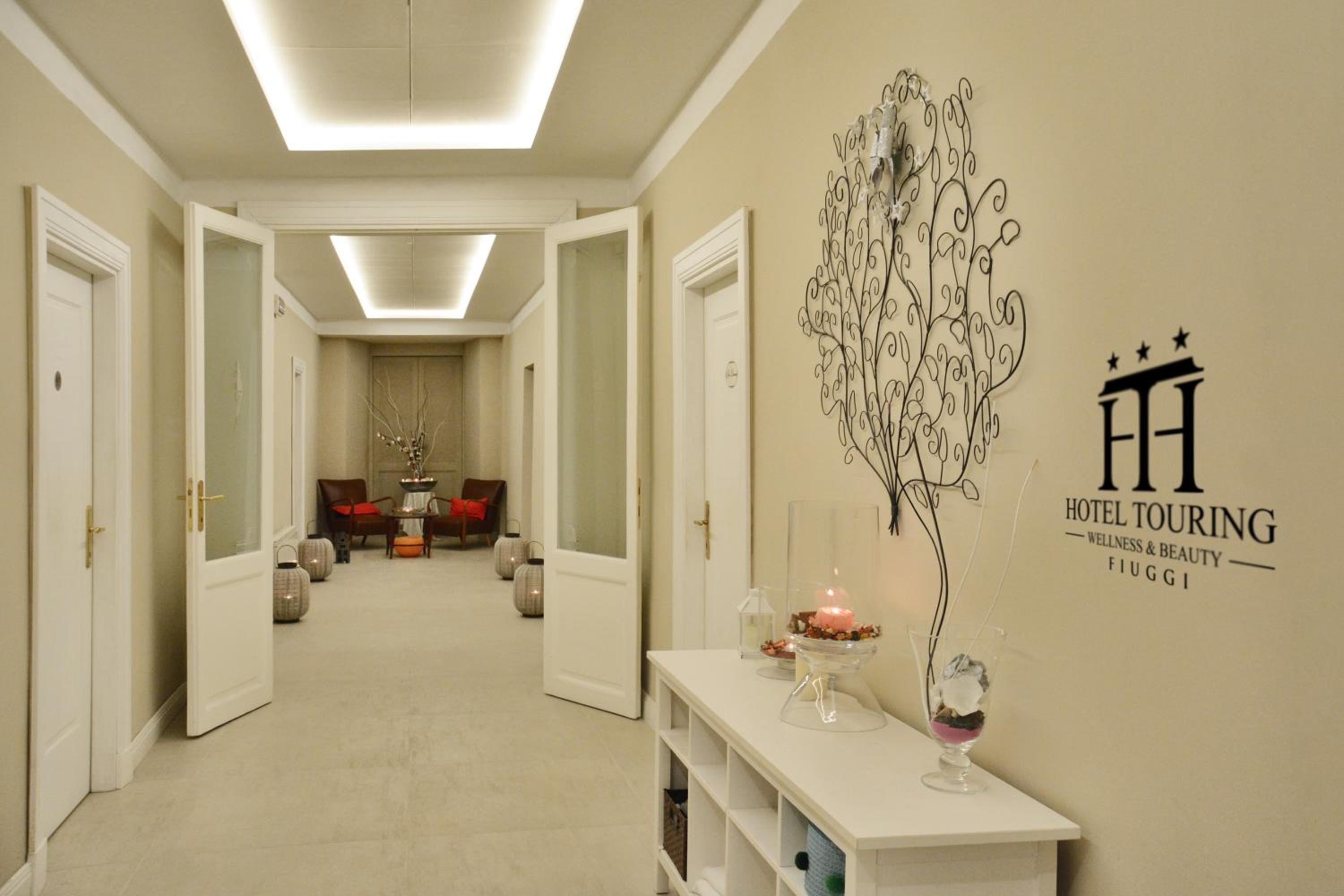 Hotel Touring Wellness & Beauty