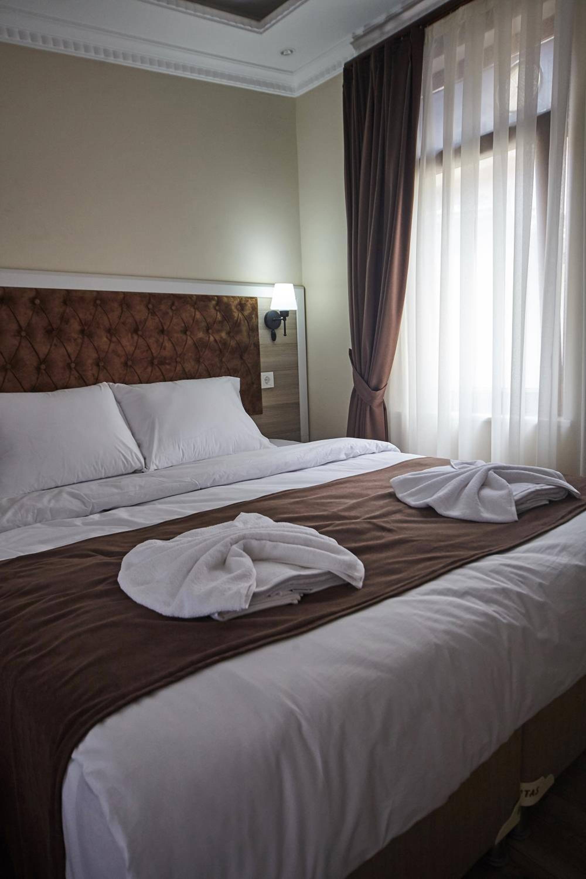 Luna Suites Taksim - Image 32