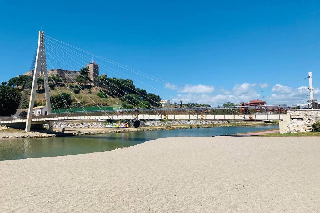 Amplio apartamento junto al mar view 5
