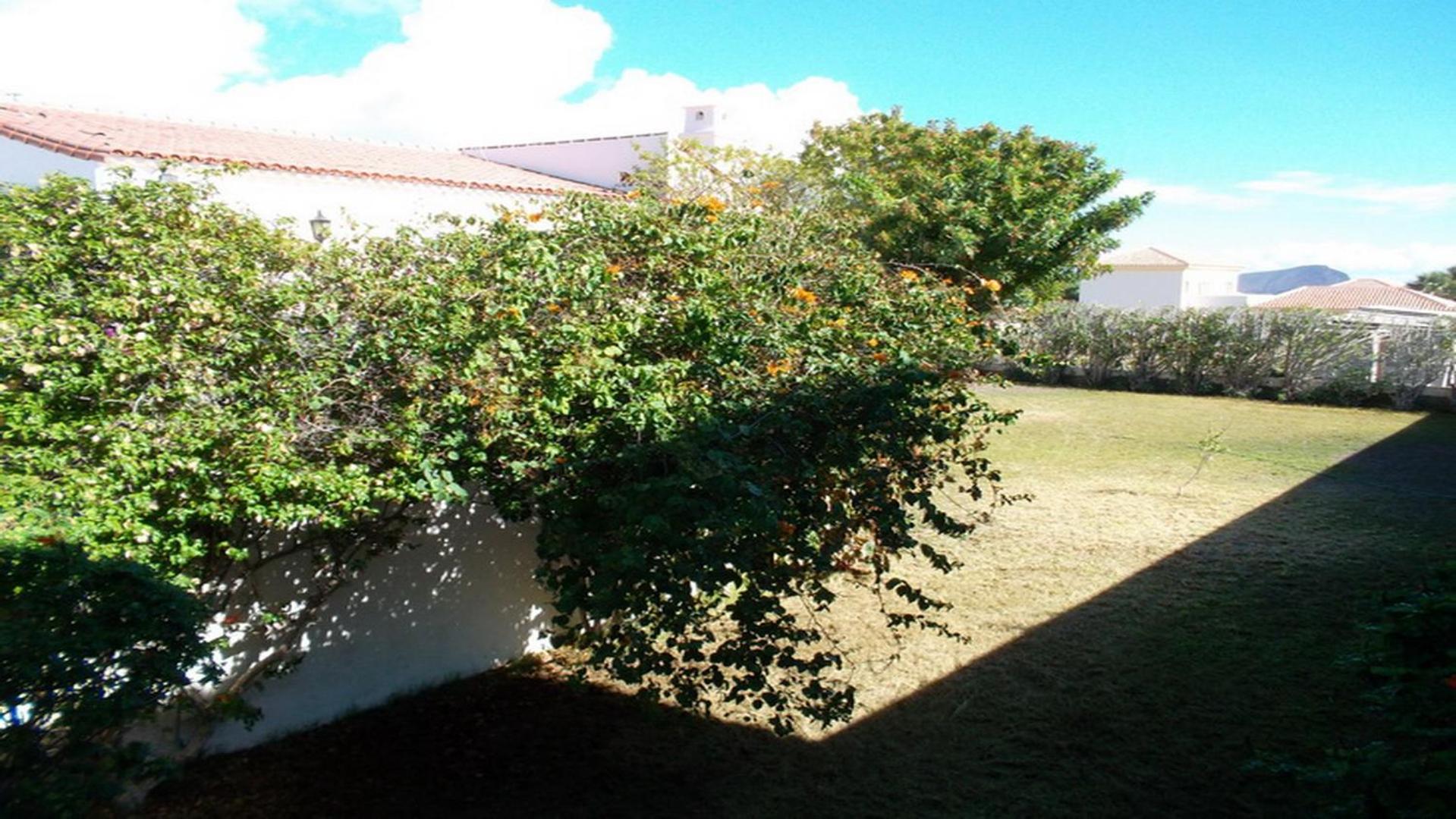 Exclusively located Golf Villa with heated pool view 2