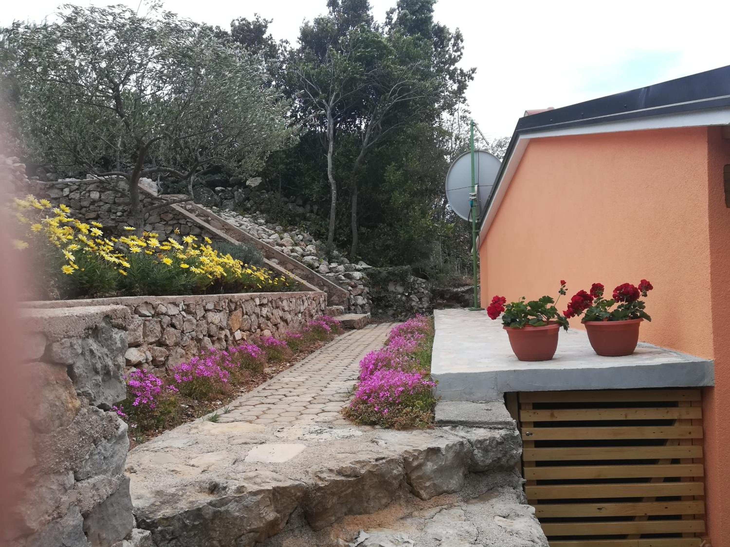 Apartman Sabljak-Nerezine view 2