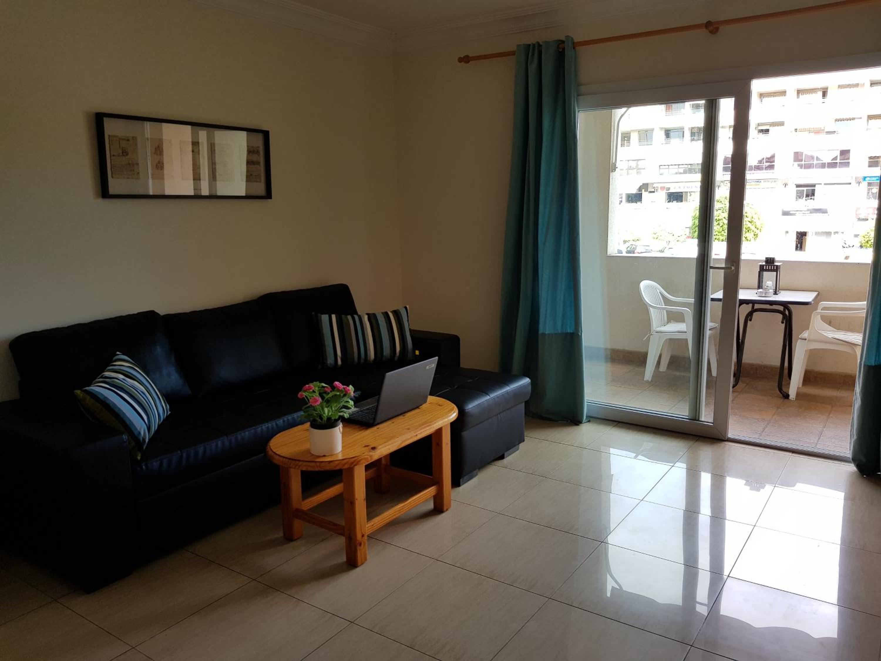 Apartments in Los Cristianos Centre view 3
