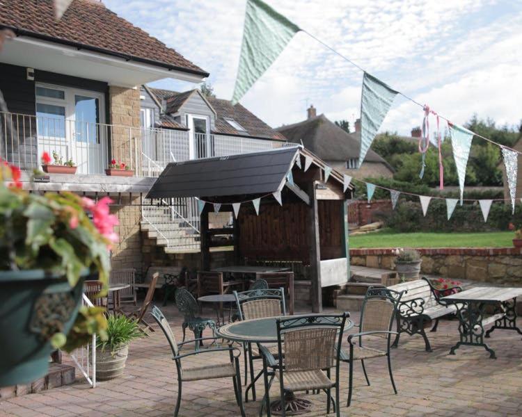 Parrett Hotel