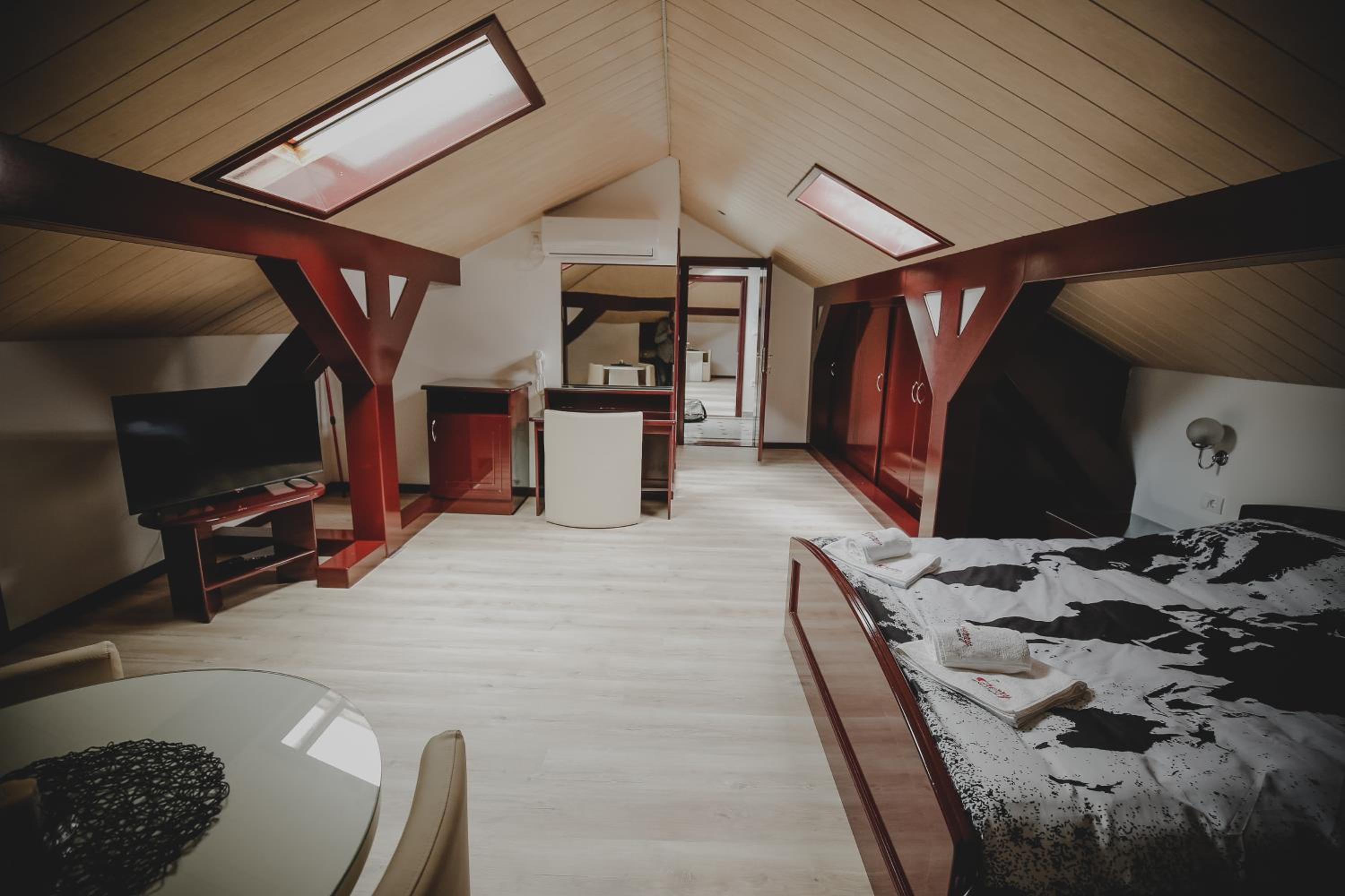 Cherry apartmani