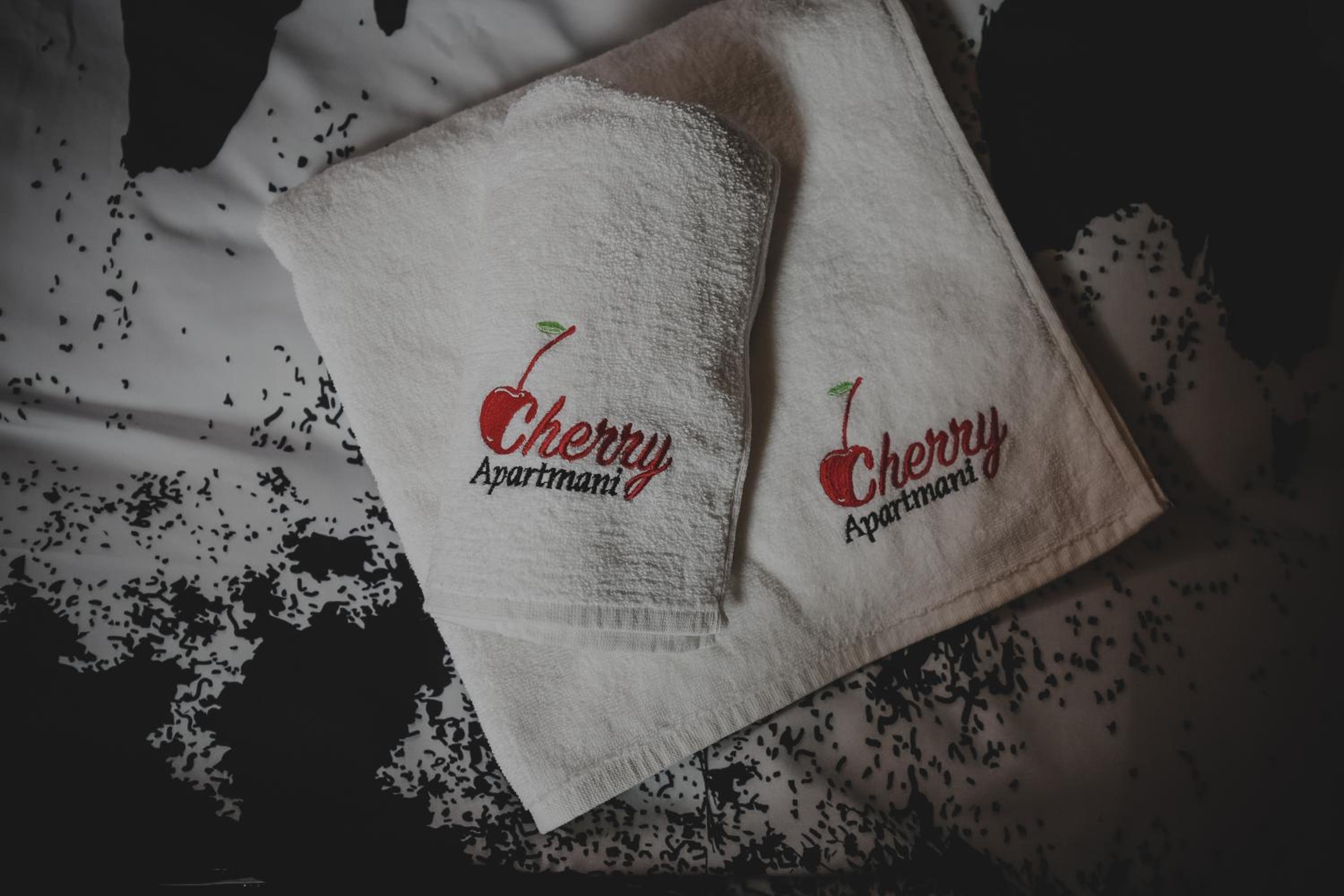 Cherry apartmani
