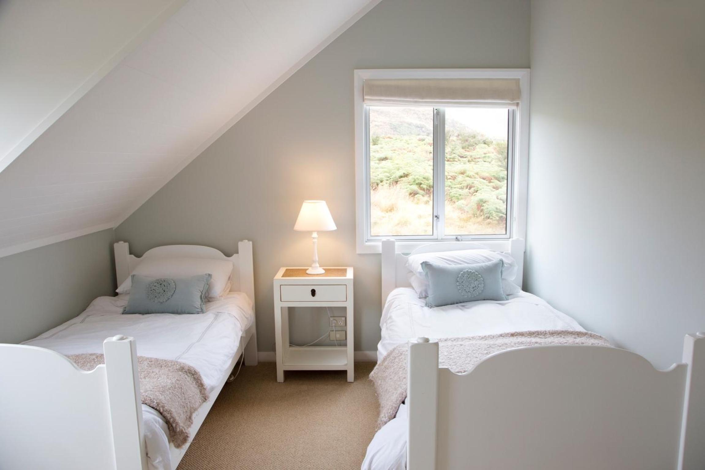 Buchanan Lodge - 60 acres on Wanaka lakefront view 5