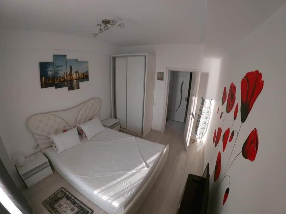 Apartament de lux Mamaia Nord view 3