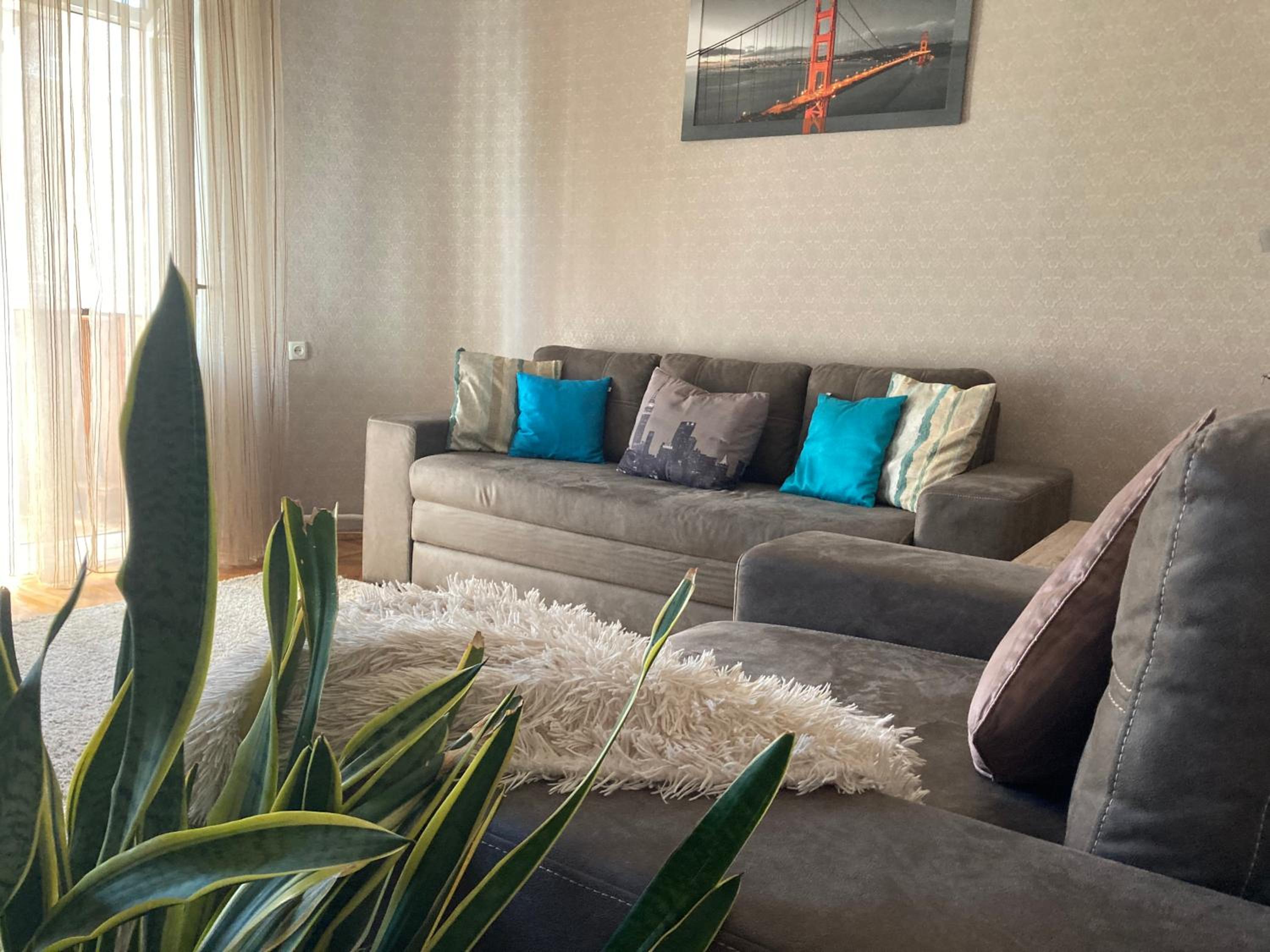 Apartment Sobornaya 54,світло завжди view 4