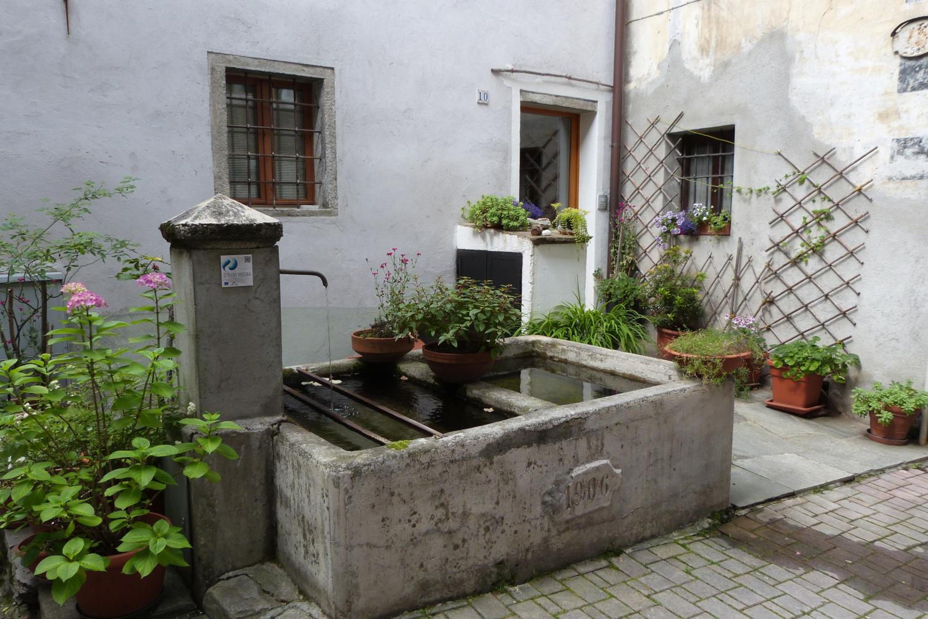 Appartamento CADELAVE view 3