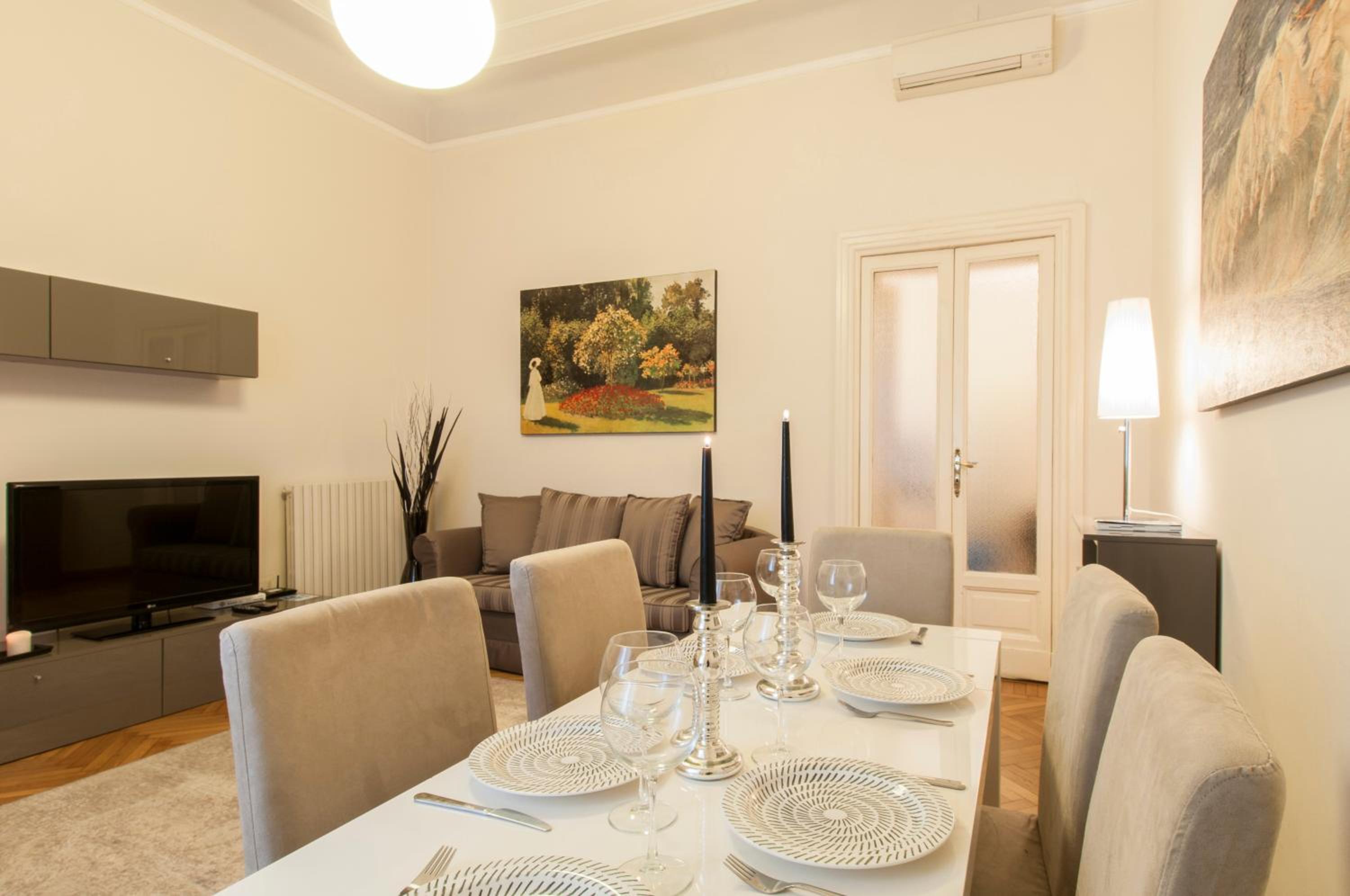 Milan Royal Suites - Centro Cadorna