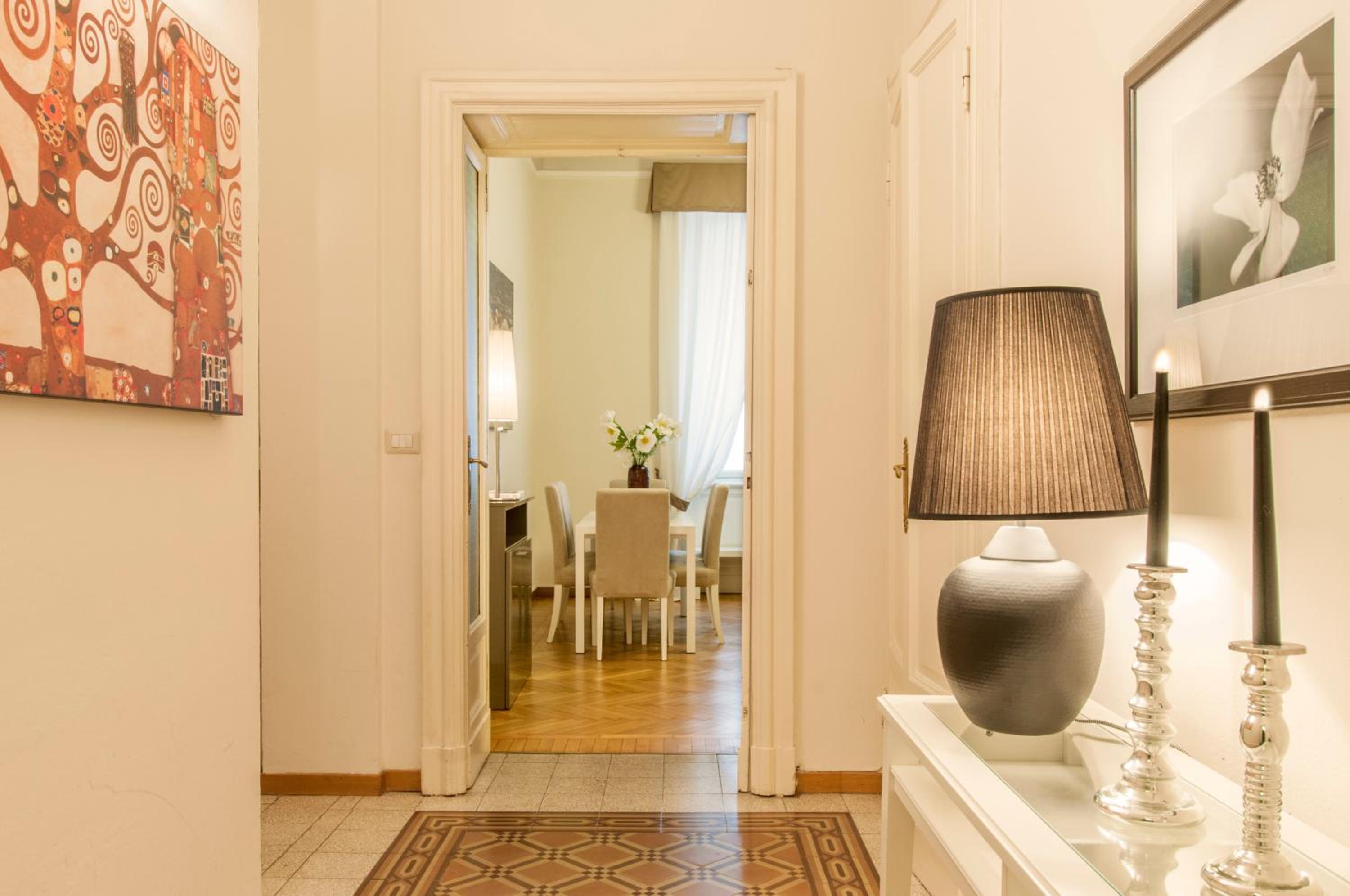 Milan Royal Suites - Centro Cadorna