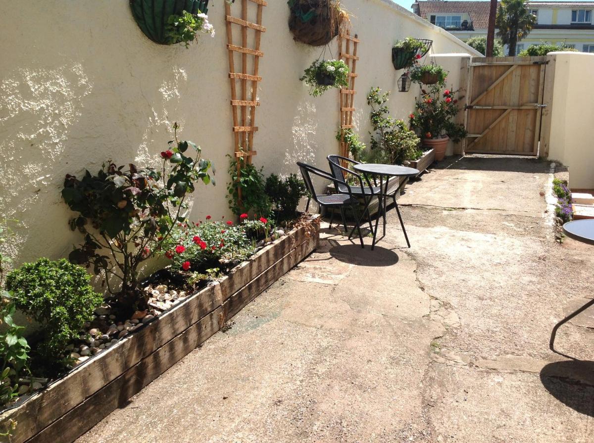 outdoor BBQ area