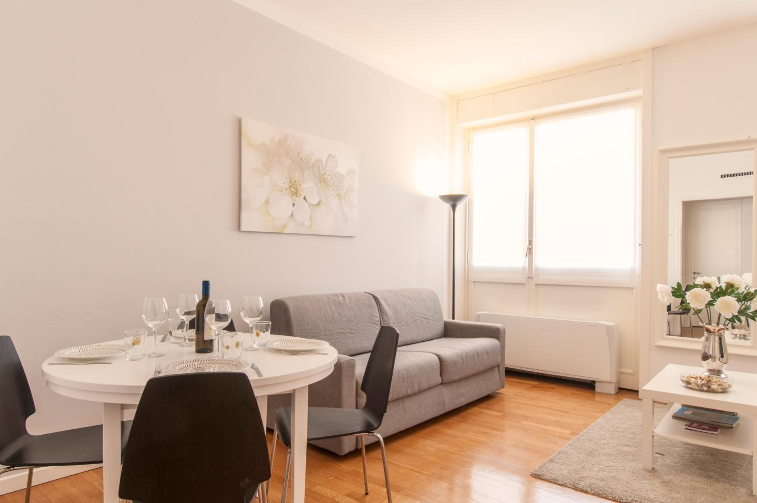 Milan Royal Suites - Centro Cadorna