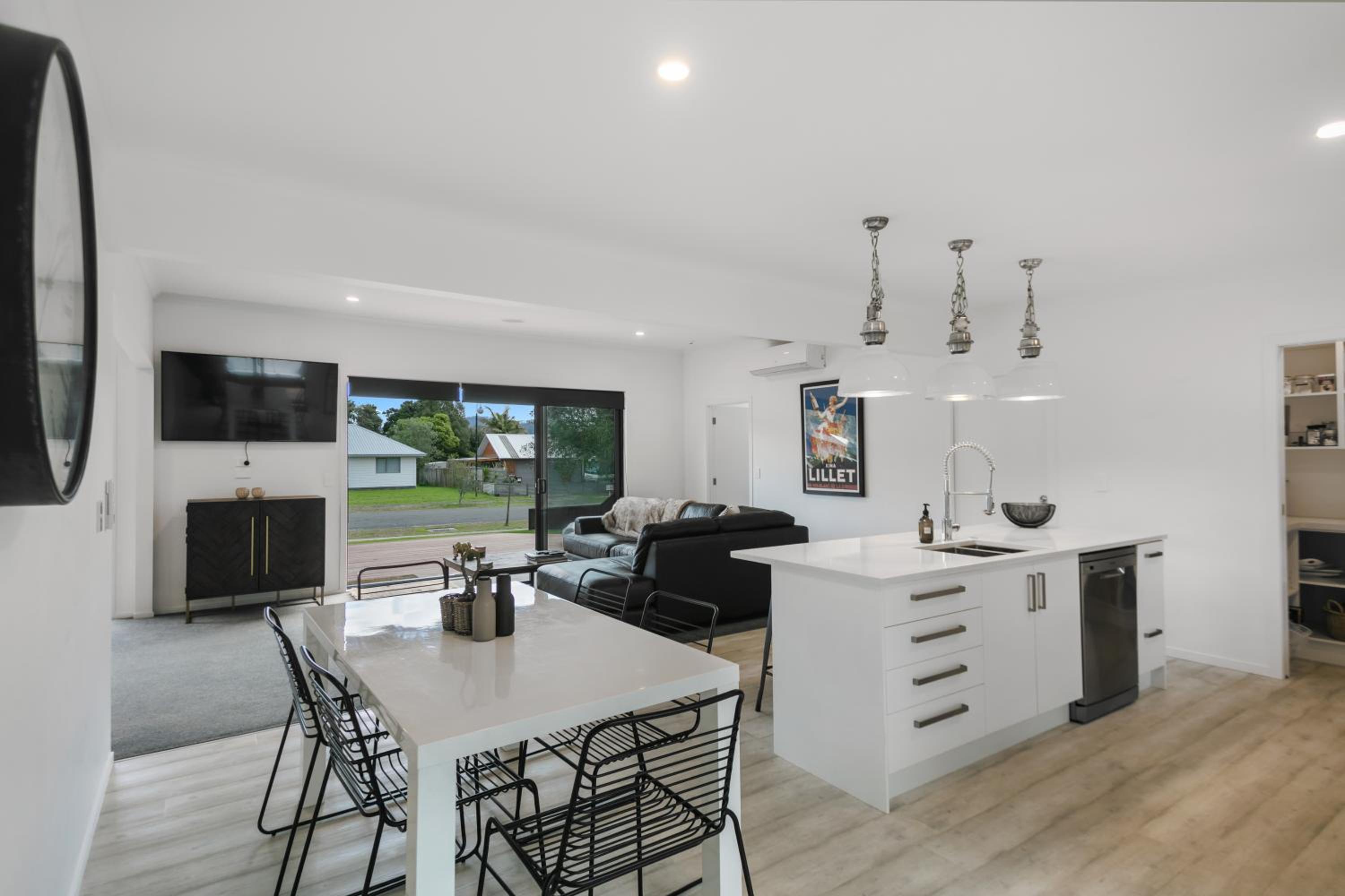 Sky Above Beach Below - Waihi Beach Holiday Home view 4