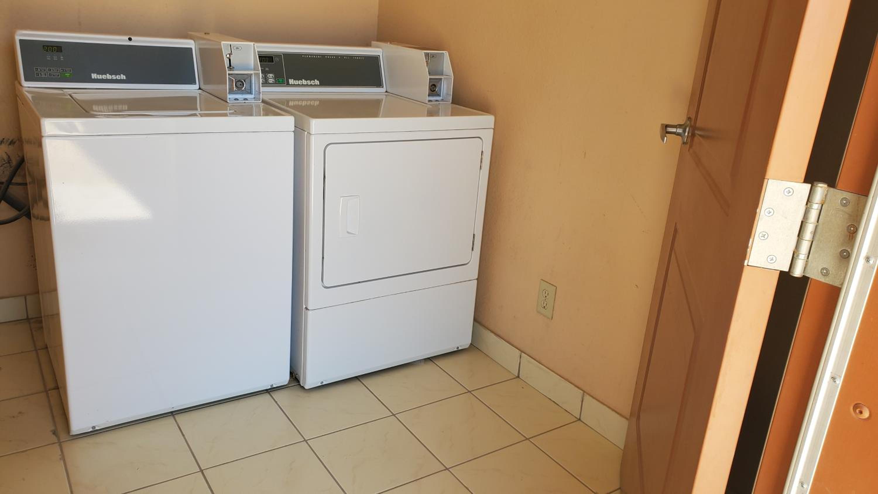La Bonita Inn & Suites - McCamey