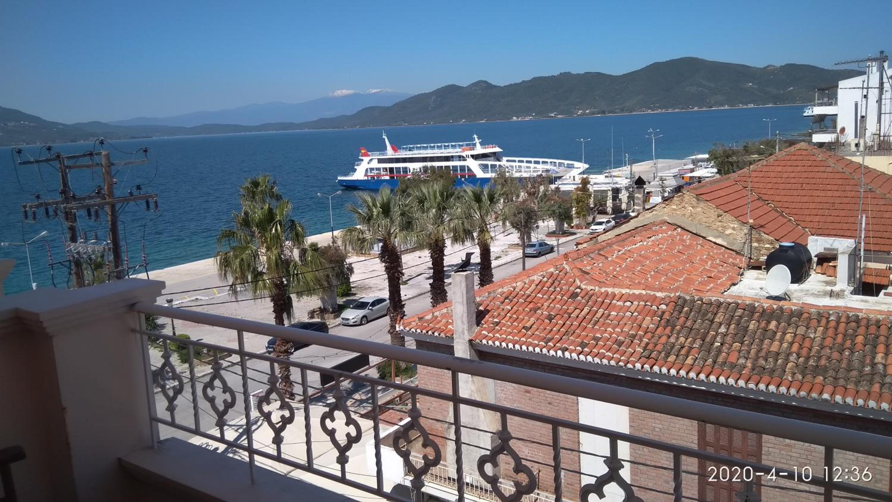 balcony