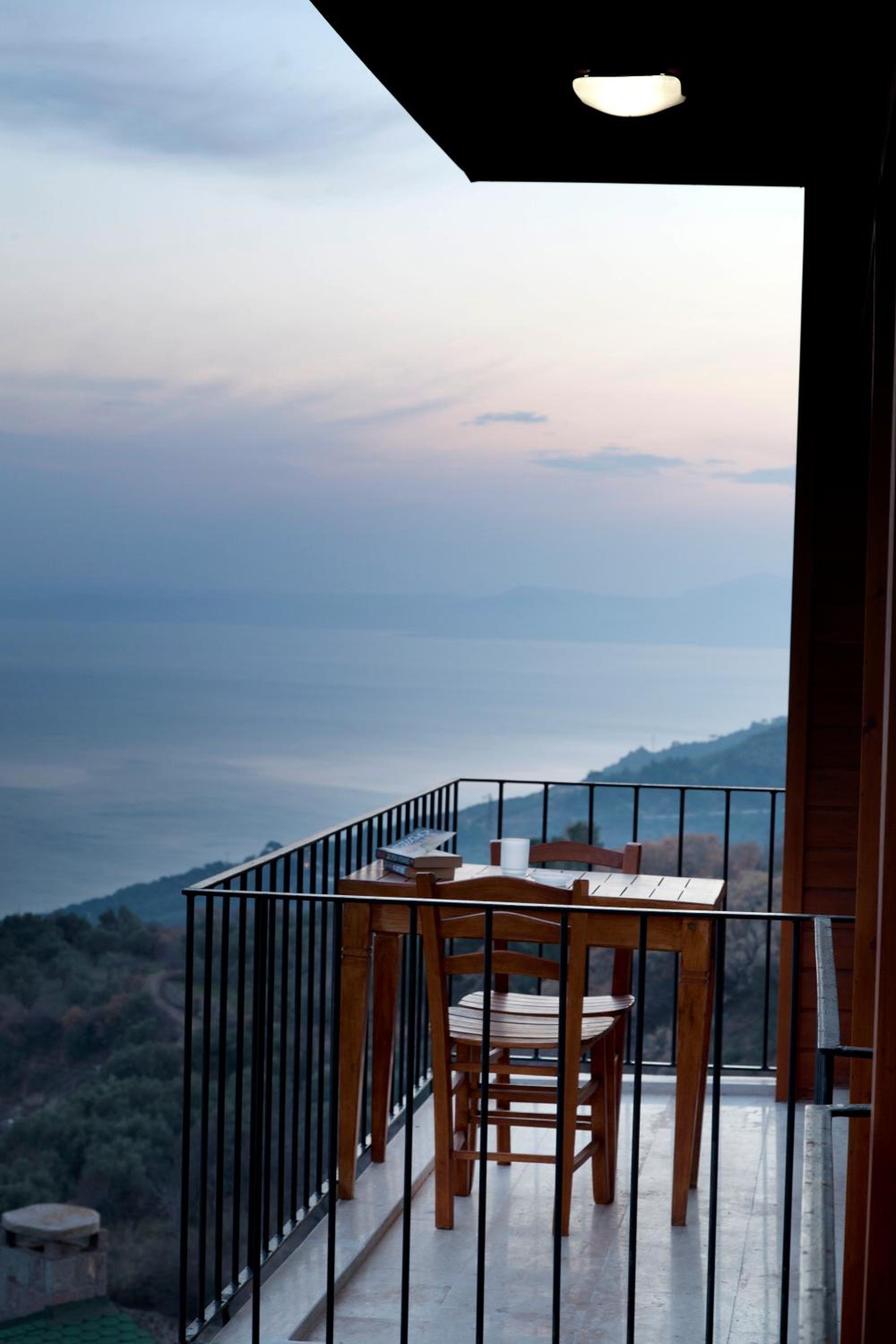 Assos Kayalar Terrace