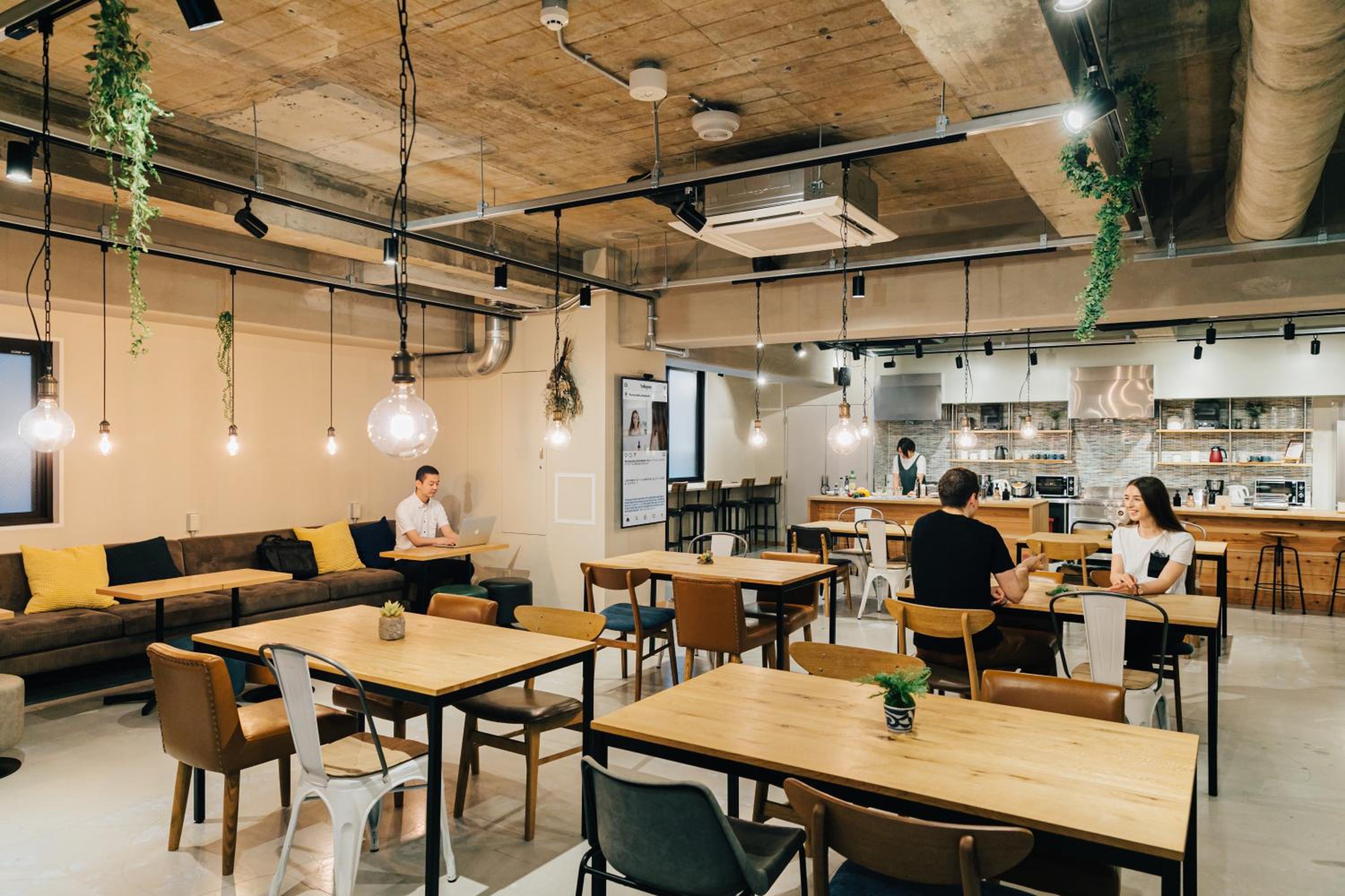GRAND HOSTEL LDK Osaka Shinsaibashi 8