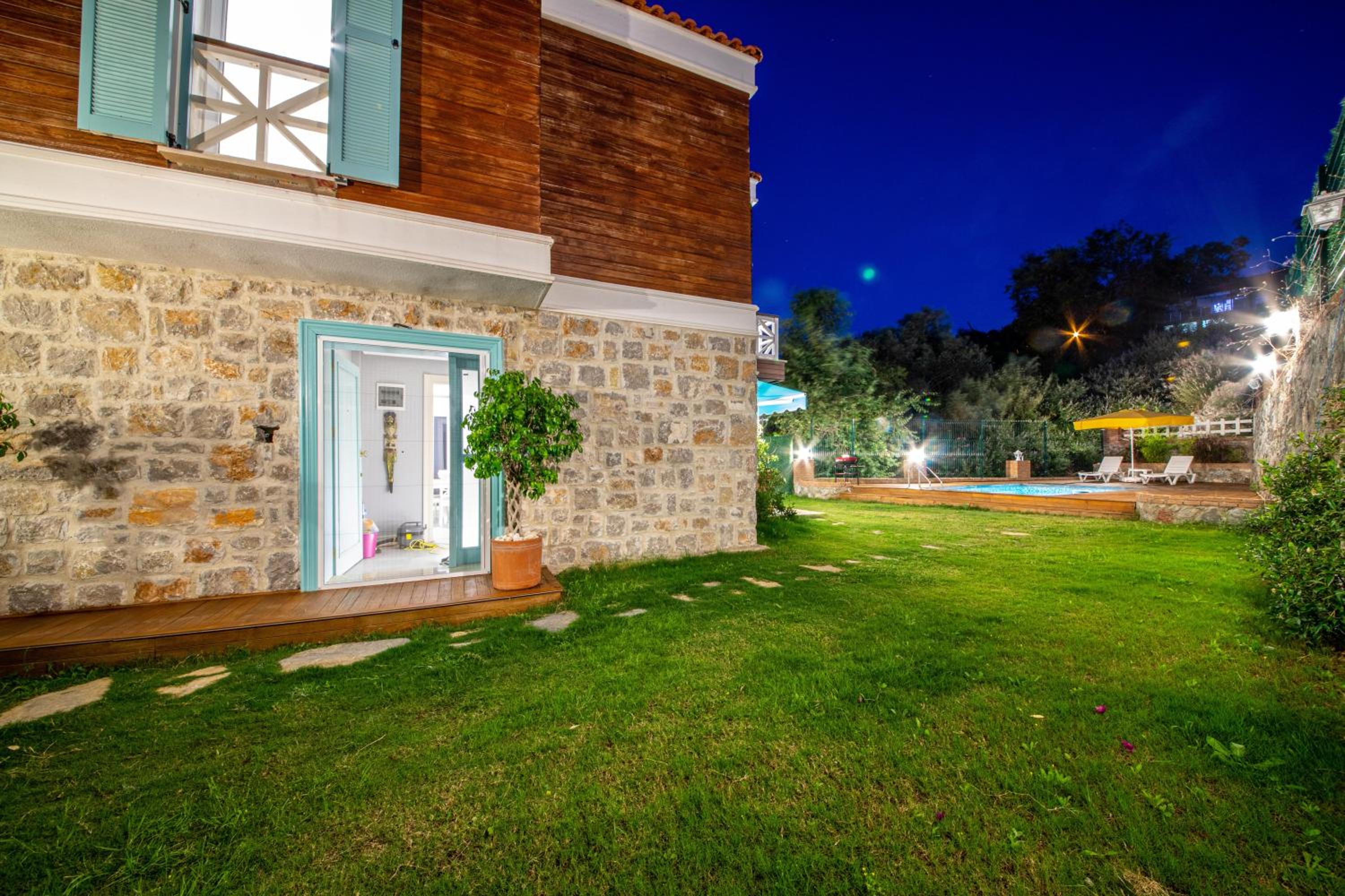 Villa Familia 2 Selimiye Daily Weekly Rentals