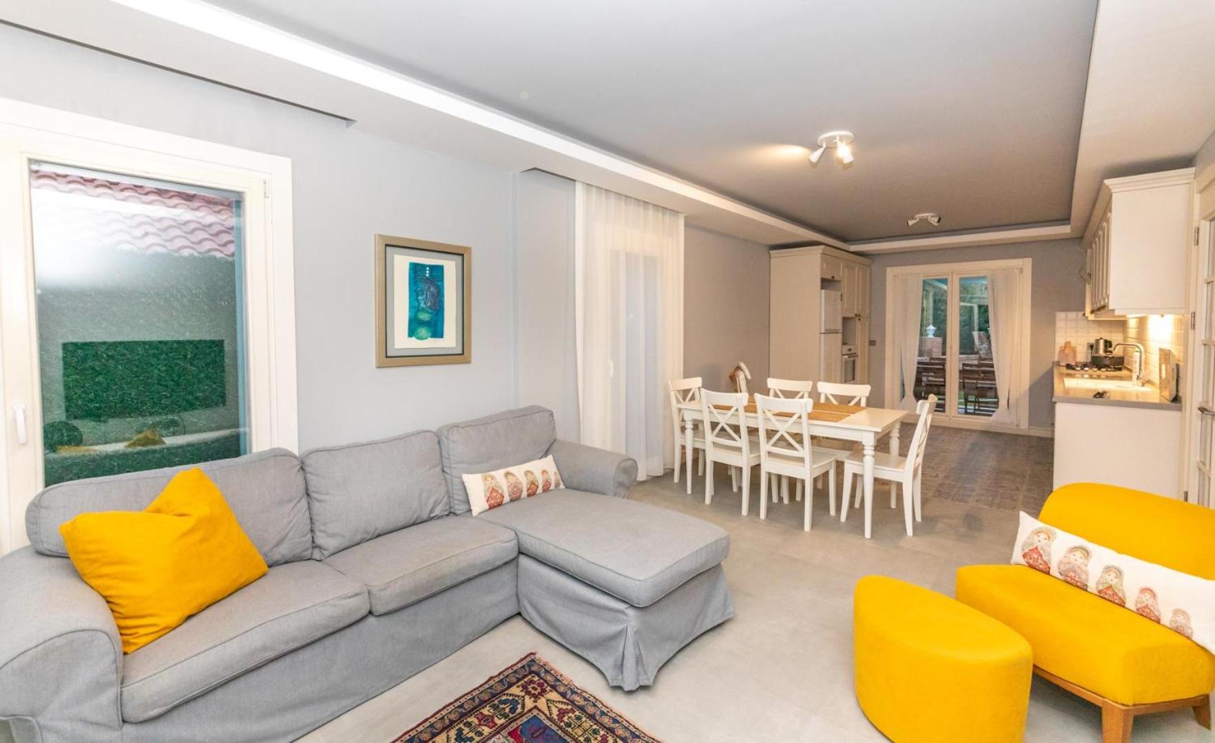 Villa Familia 2 Selimiye Daily Weekly Rentals