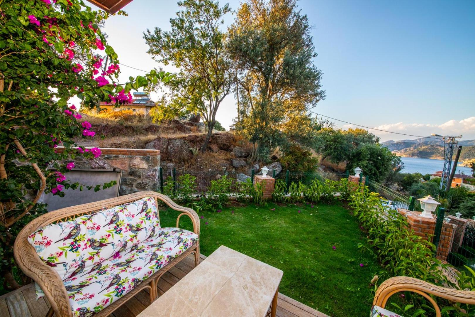 Villa Familia 2 Selimiye Daily Weekly Rentals
