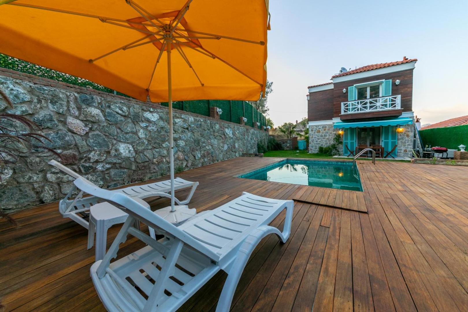 Villa Familia 2 Selimiye Daily Weekly Rentals