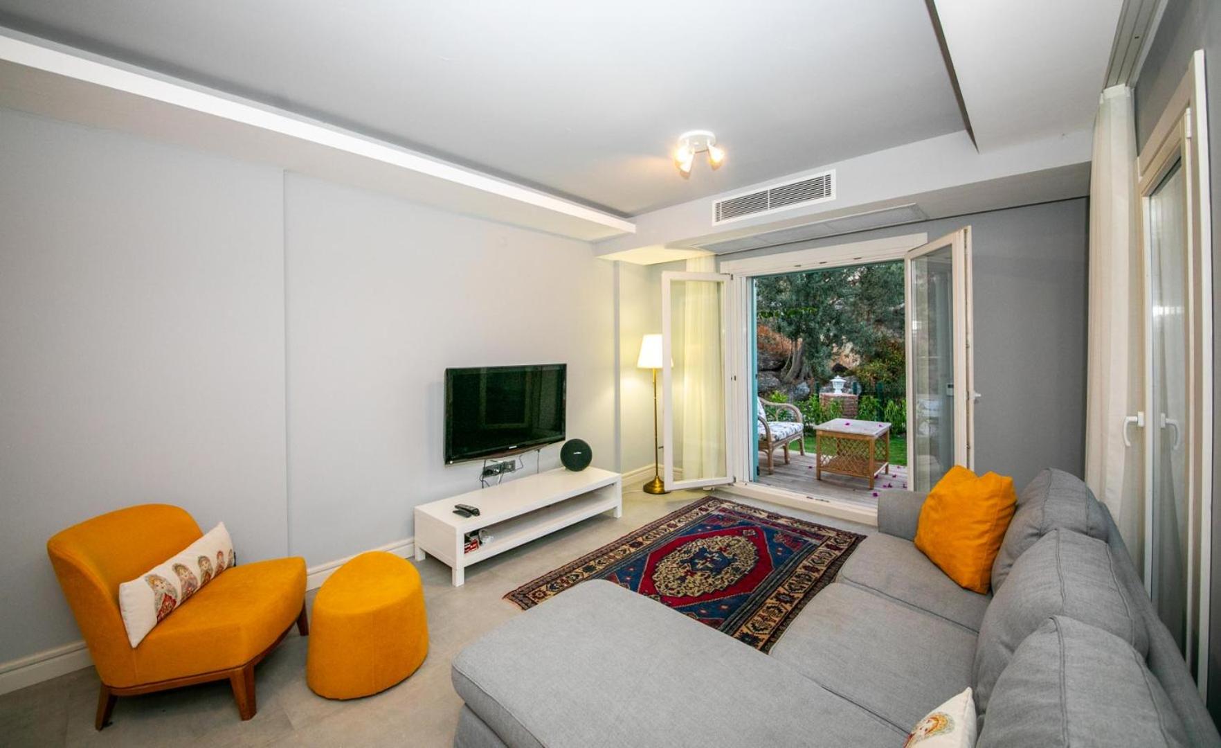 Villa Familia 2 Selimiye Daily Weekly Rentals