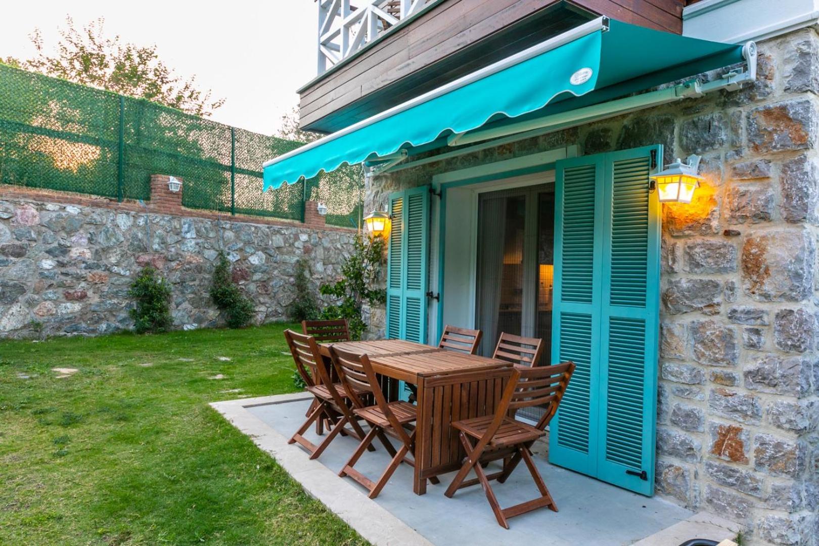 Villa Familia 2 Selimiye Daily Weekly Rentals
