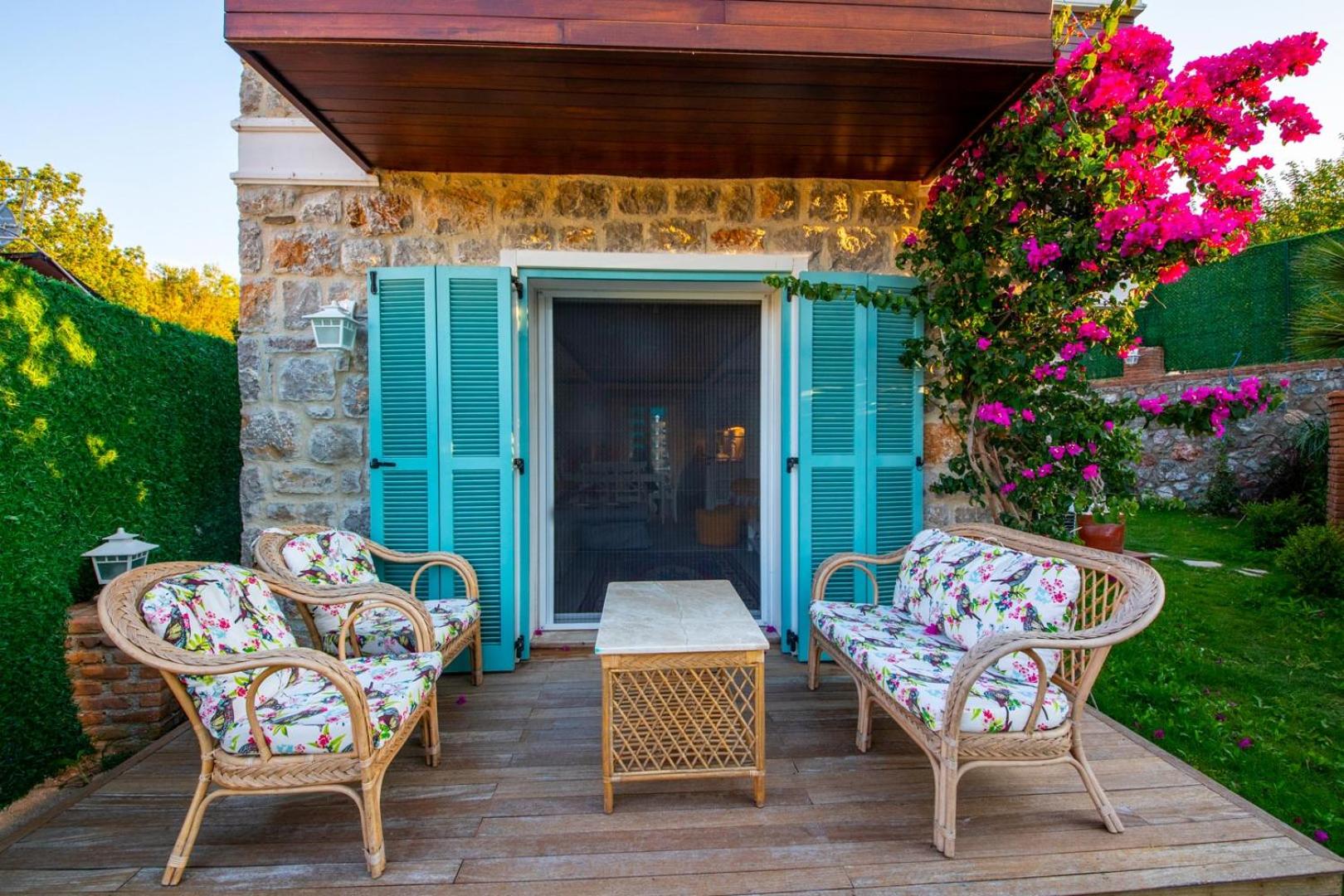 Villa Familia 2 Selimiye Daily Weekly Rentals