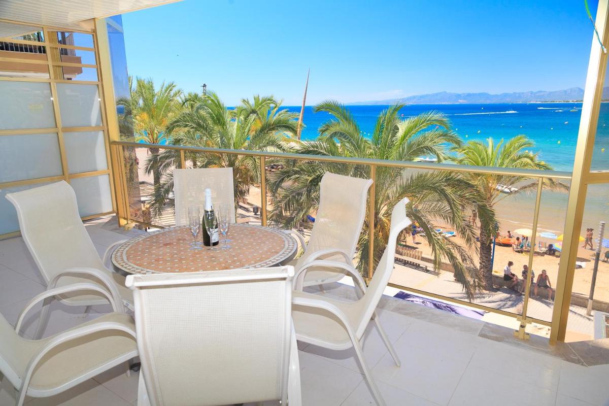 UHC Barcino Apartments view 5