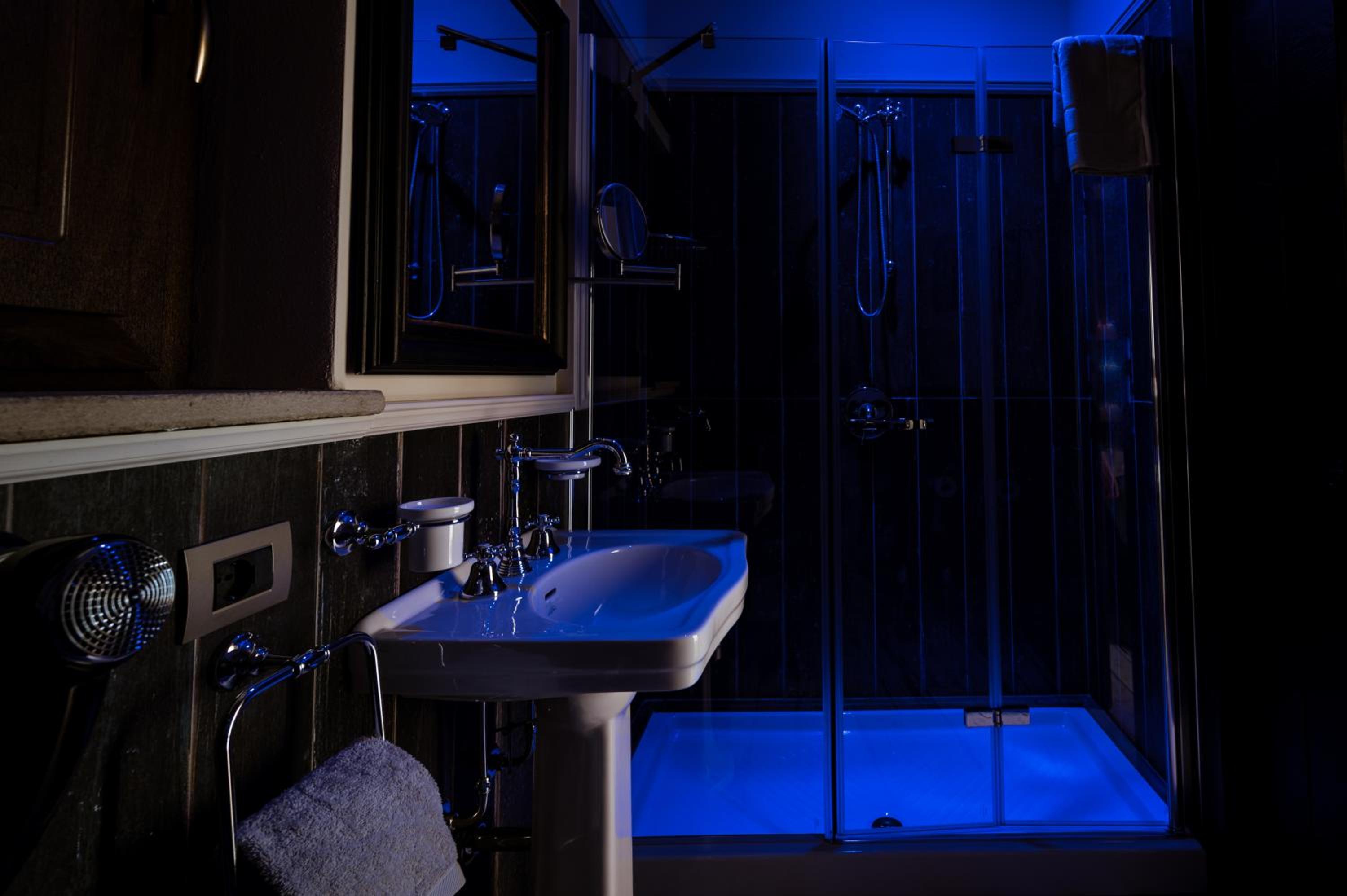 Donna Carolina Luxury rooms view 3