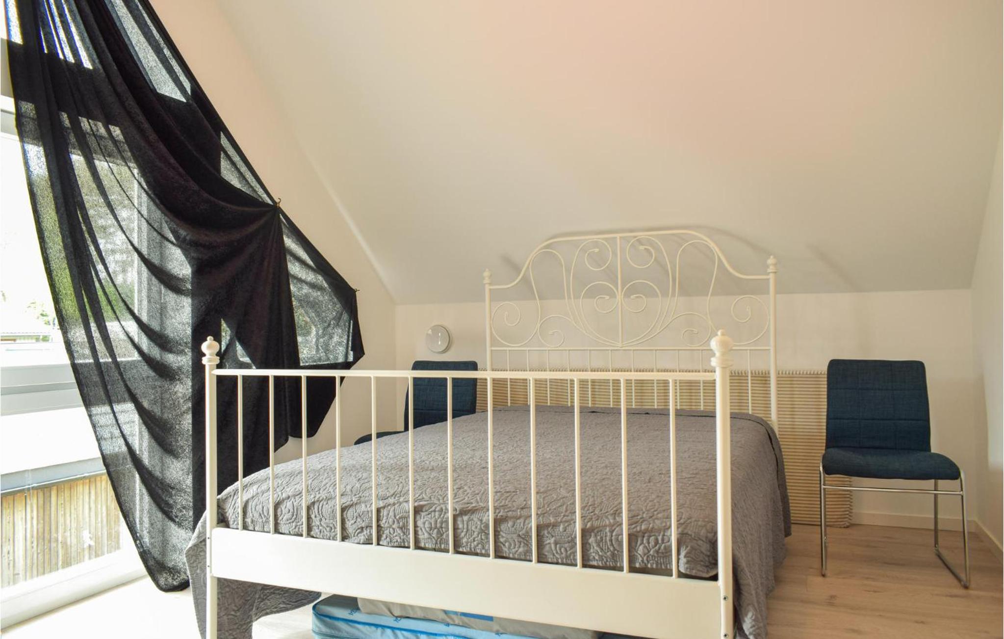 Beautiful Home In Søgne With Wifi view 5