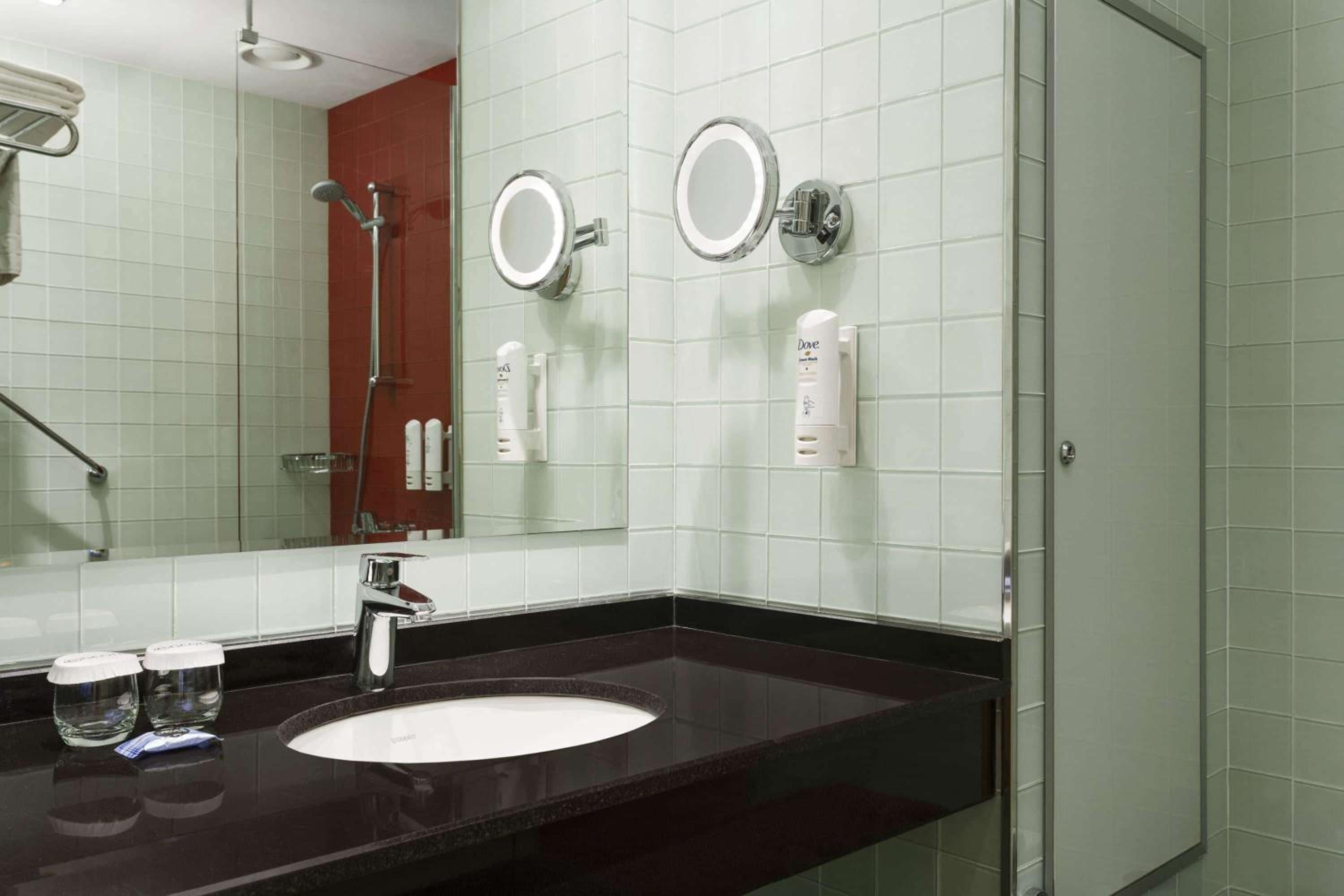 Ramada Encore by Wyndham İzmir - Image 23