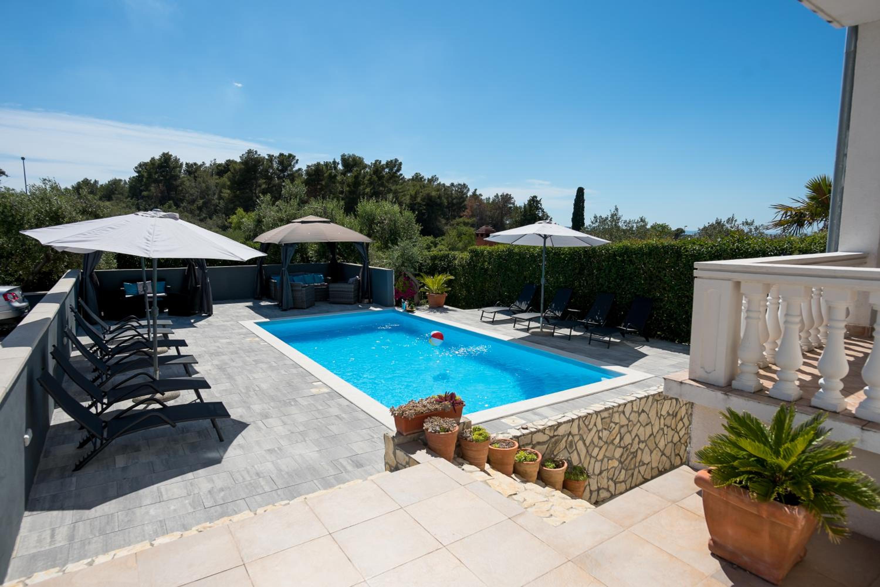 Villa Natura with private pool